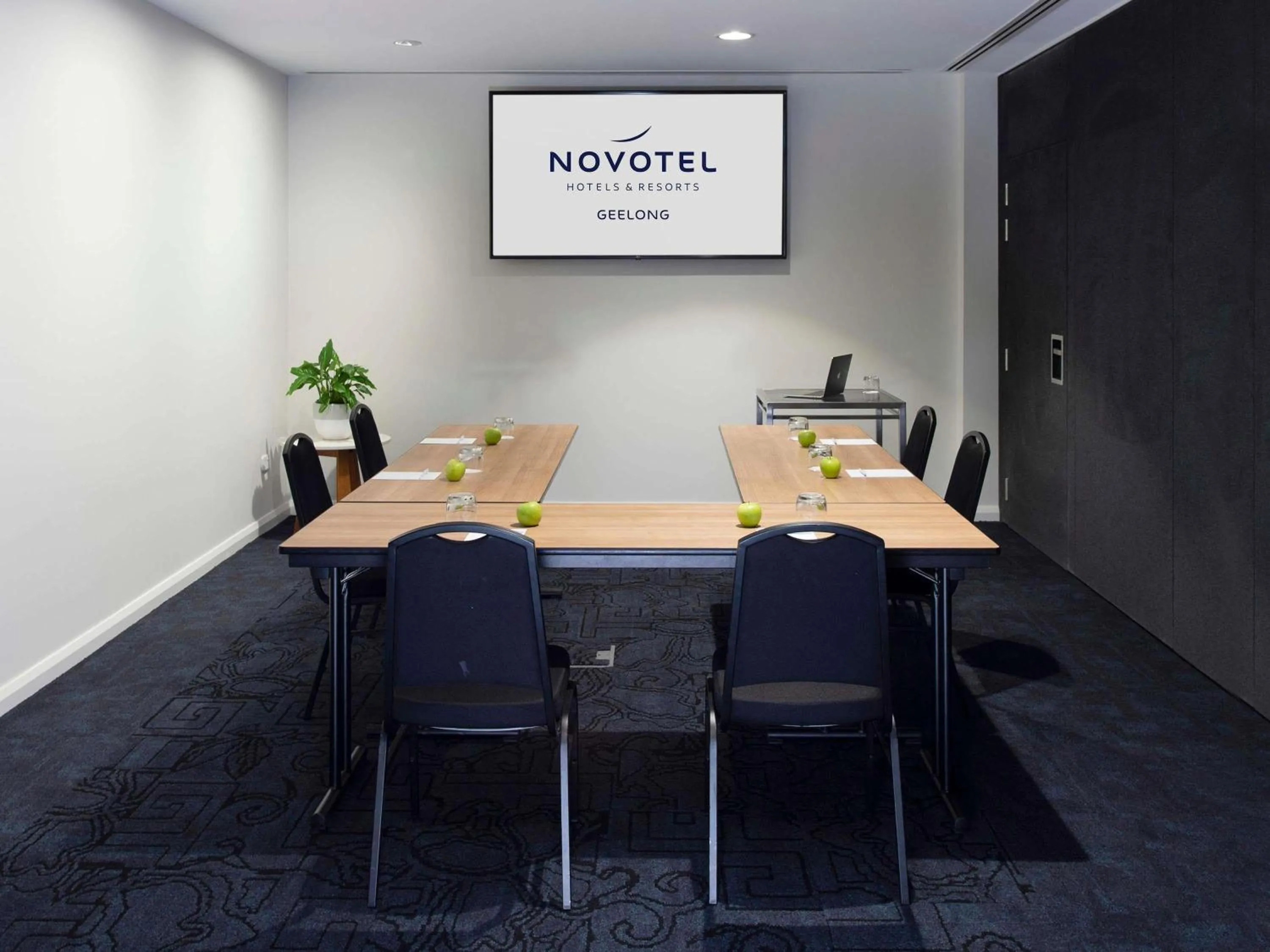 Business facilities in Novotel Geelong