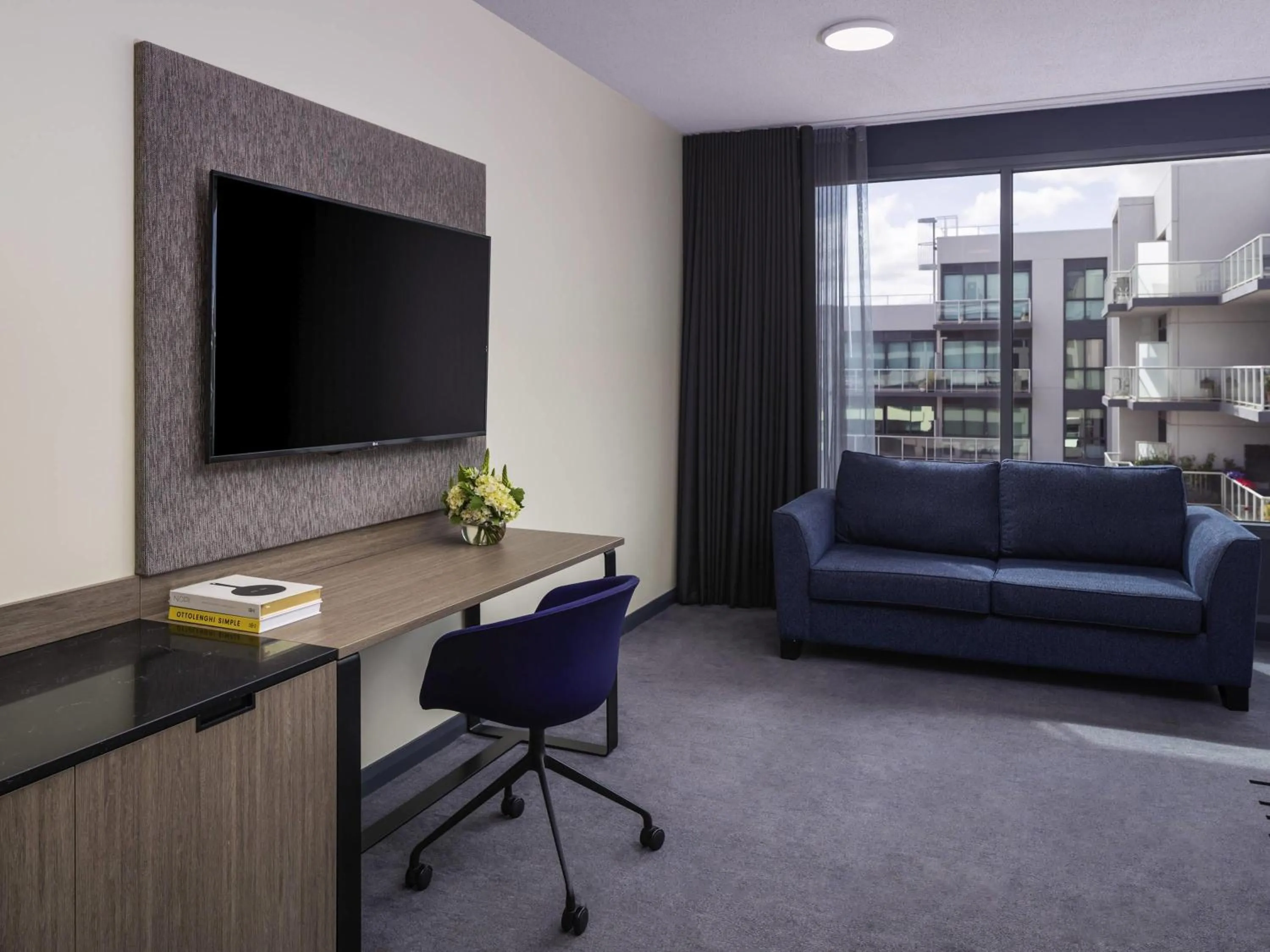 Bedroom in Novotel Geelong