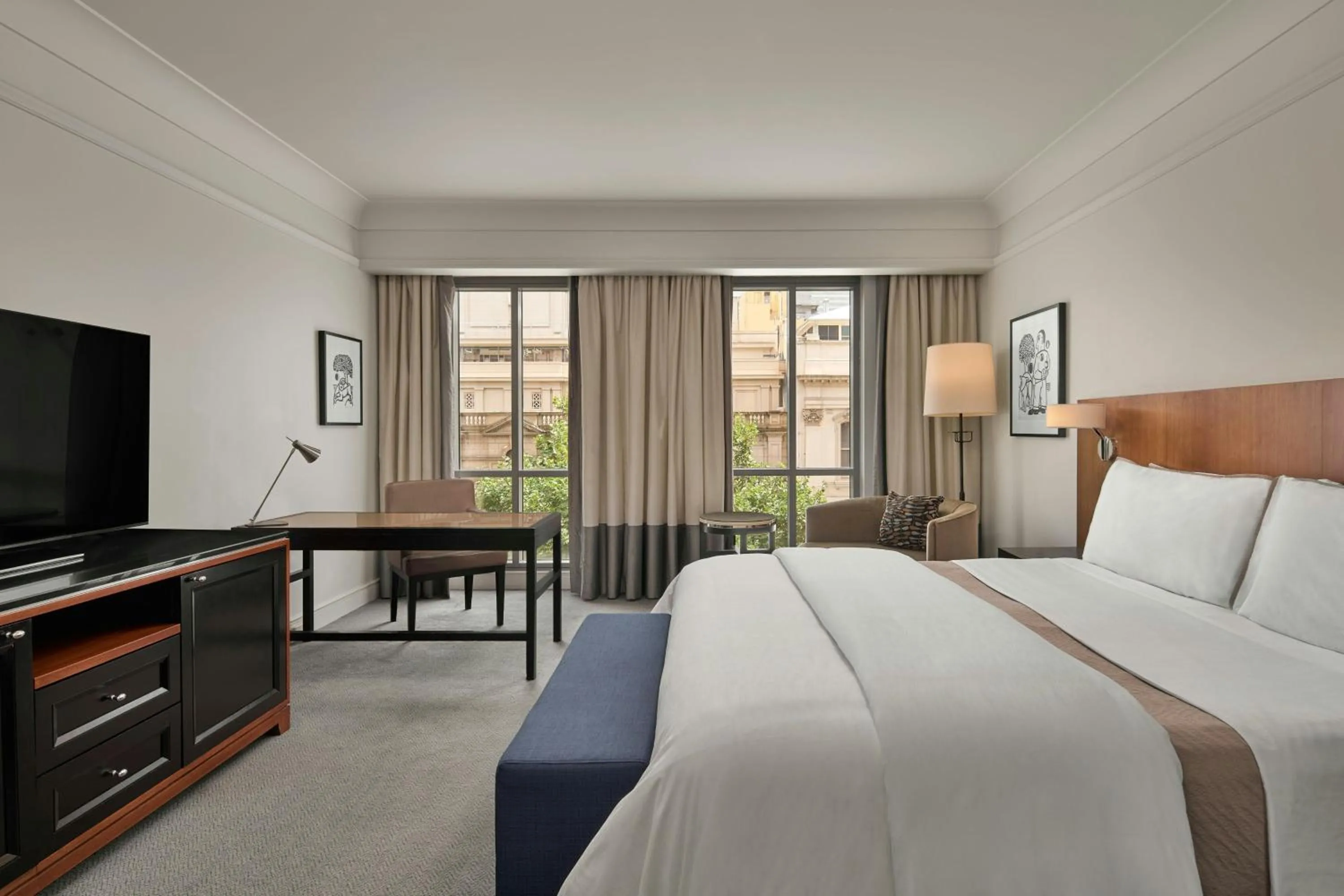 Photo of the whole room, Bed in The Westin Melbourne