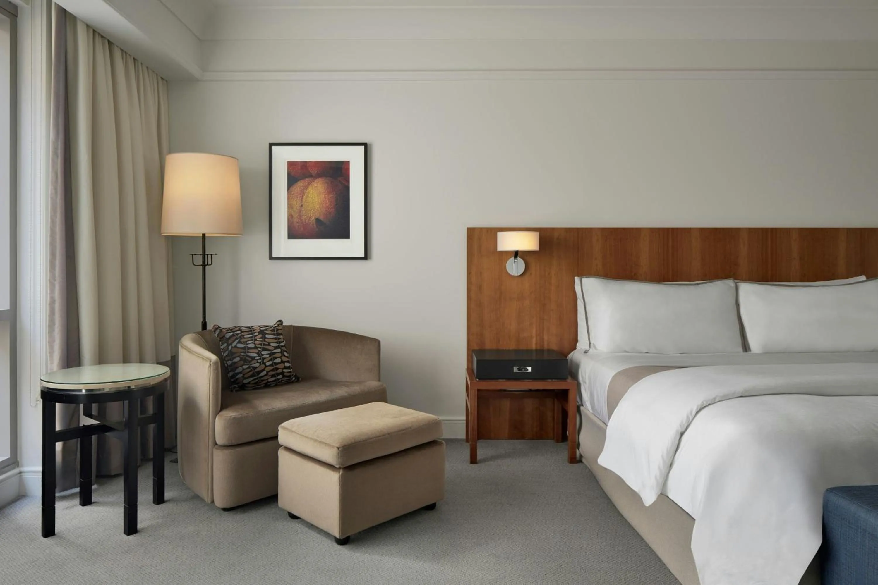 Photo of the whole room, Bed in The Westin Melbourne