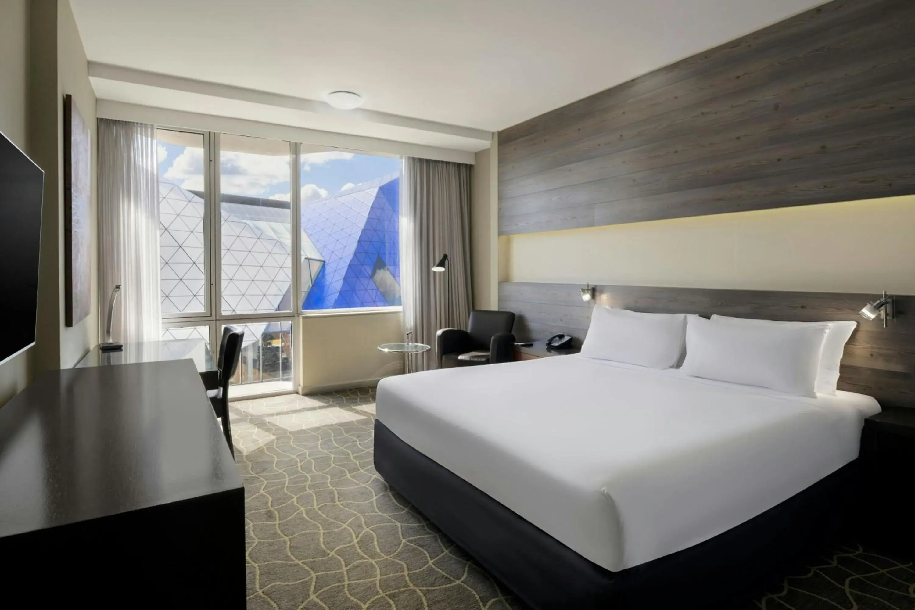 Superior King Room in Four Points by Sheraton Perth Superior King Room in Four Points by Sheraton Perth