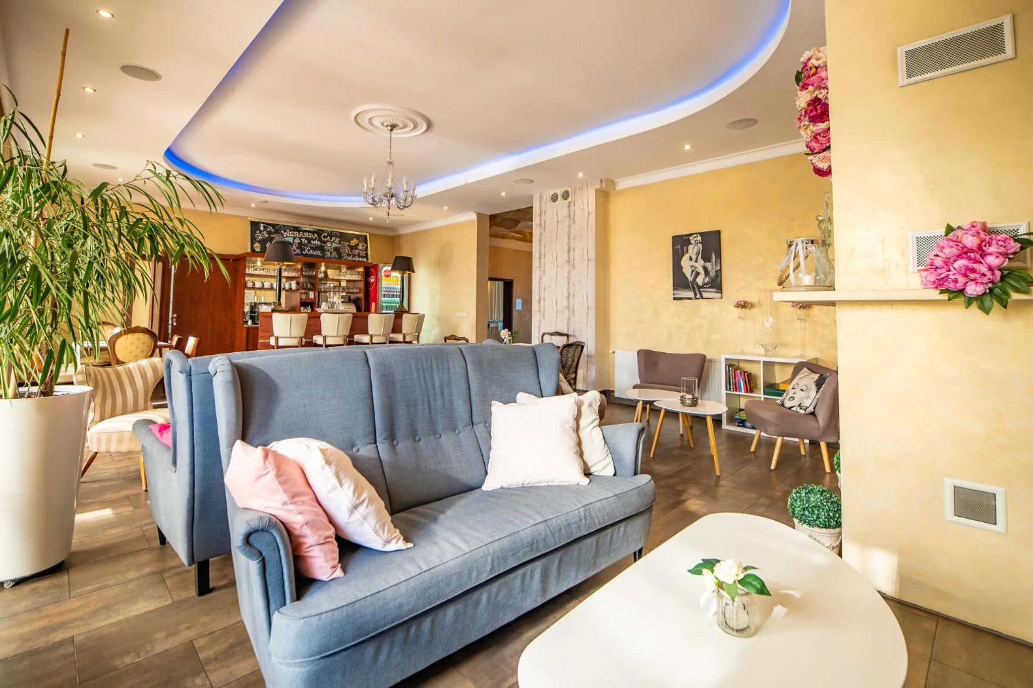 Lounge or bar in Pensjonat Zenit