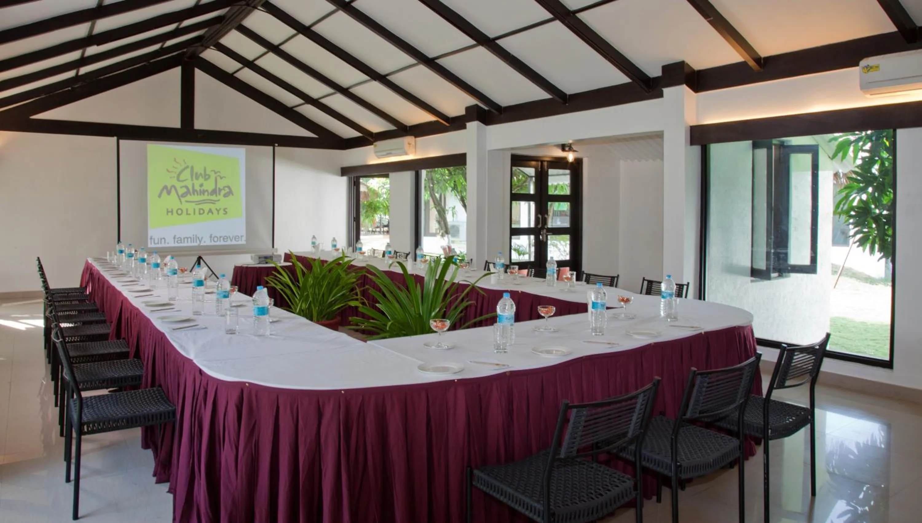 Meeting/conference room in Club Mahindra Sasan Gir