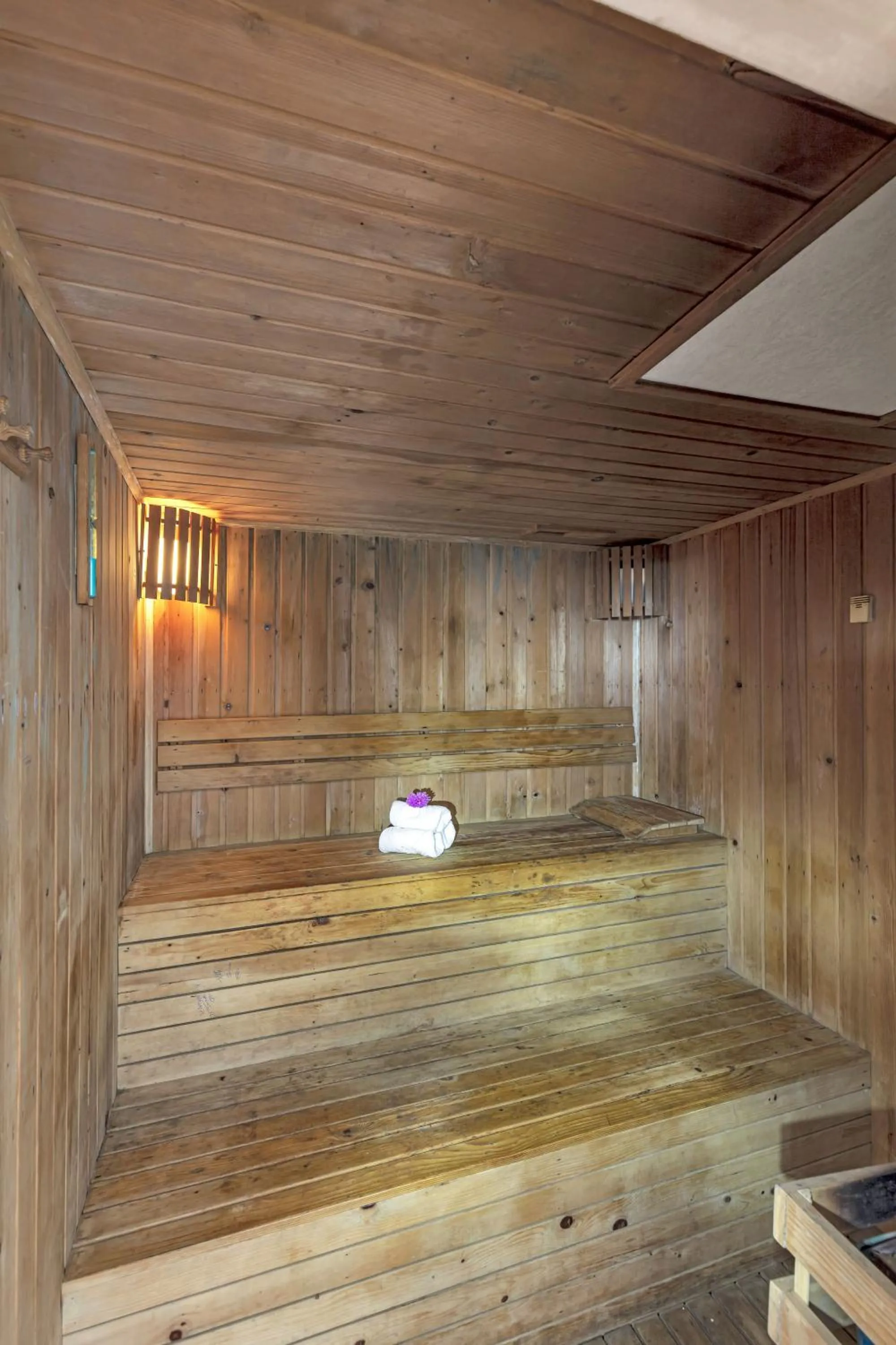 Spa and wellness centre/facilities in Club Mahindra Kanatal