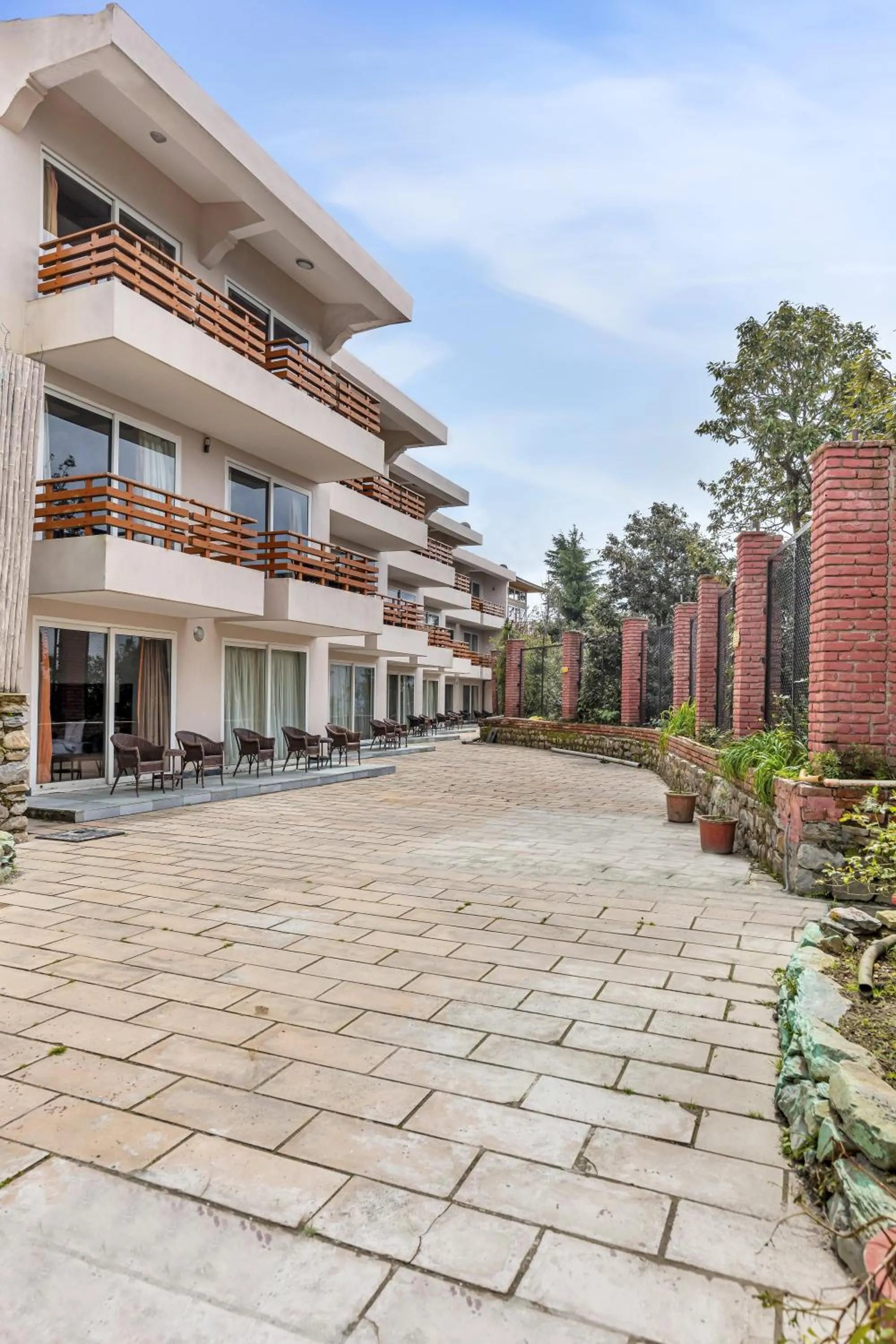 Property building in Club Mahindra Kanatal