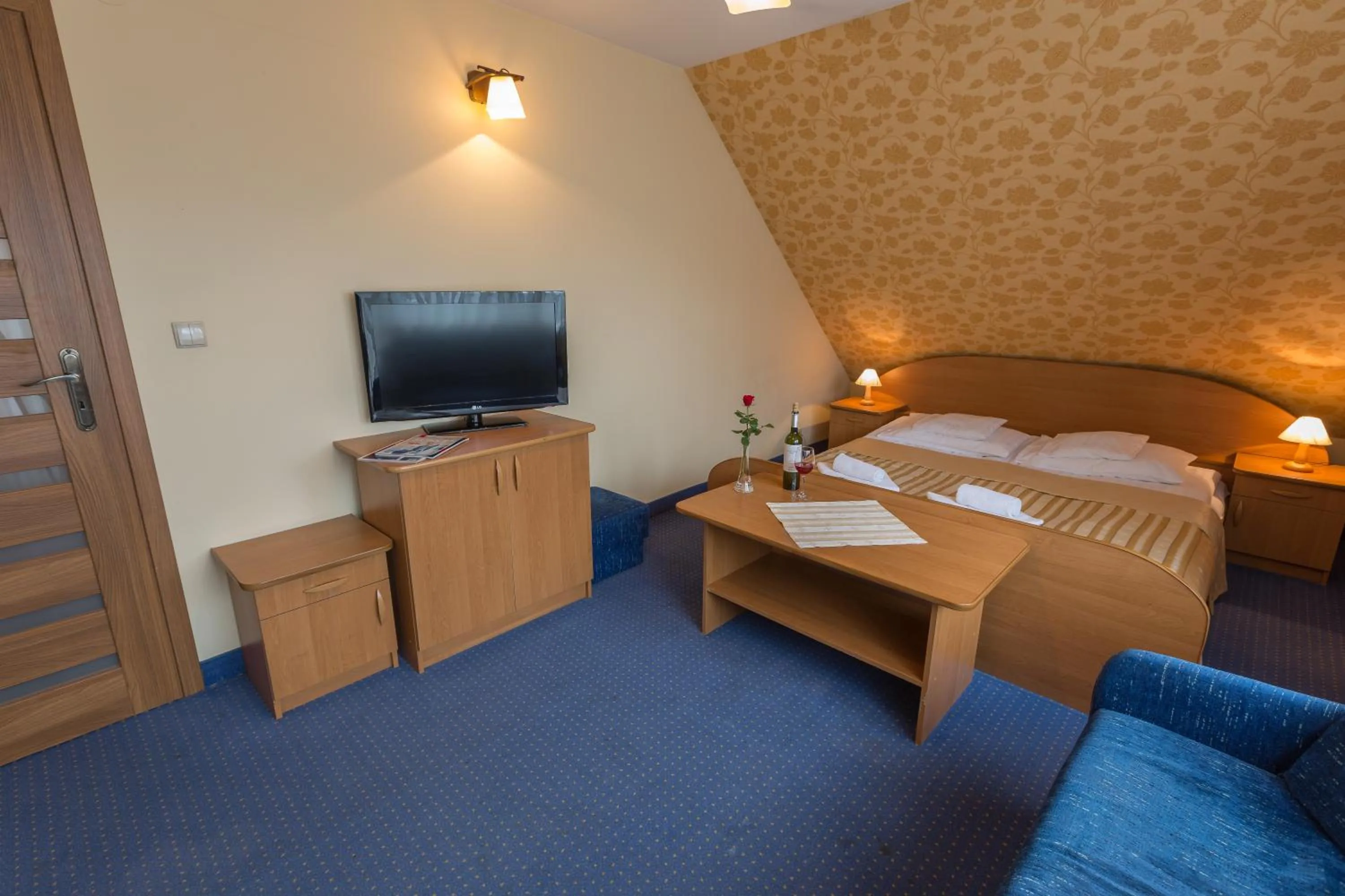 Photo of the whole room, Bed in Ośrodek FIAN Zakopane - noclegi i konferencje w centrum