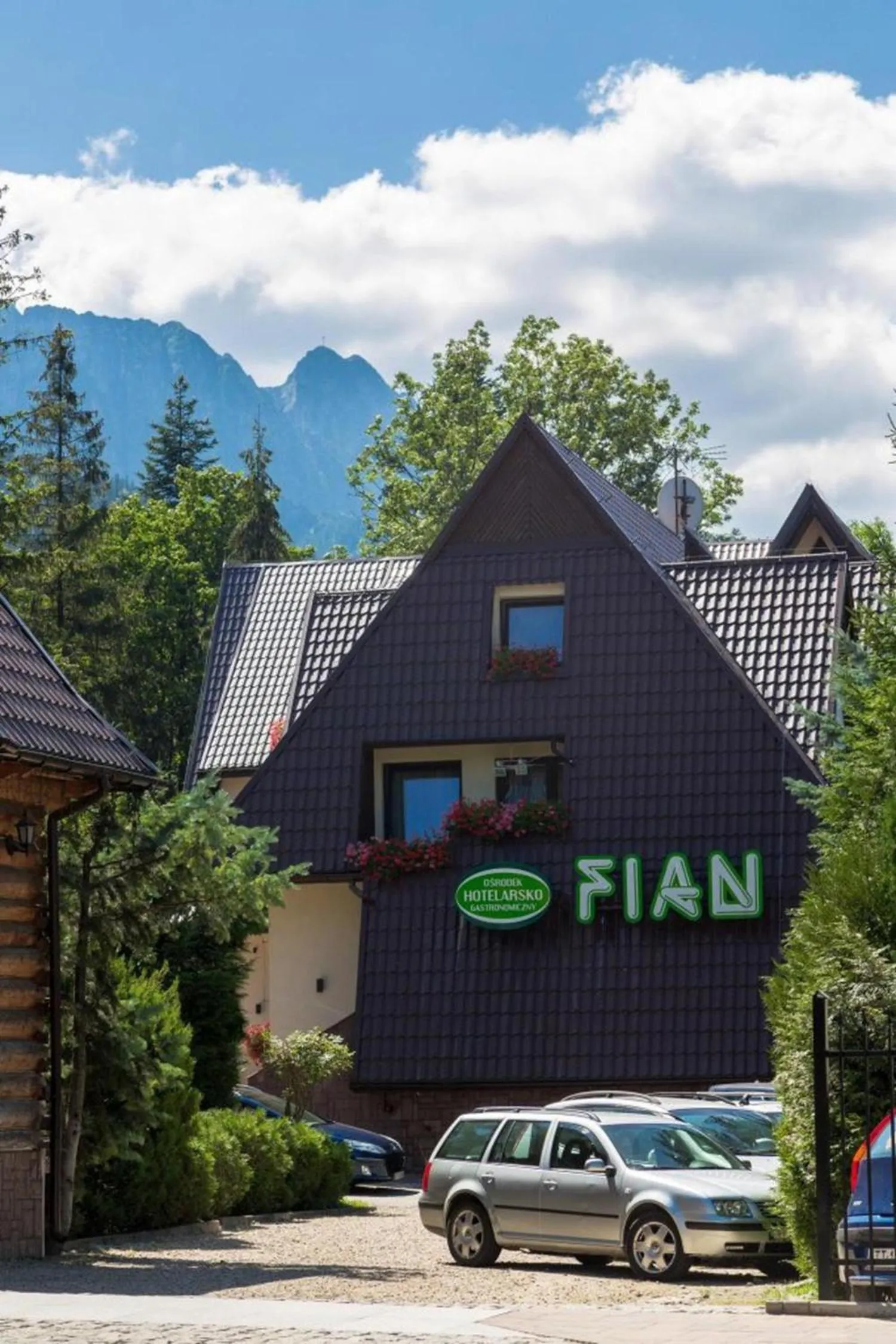 Property building in Ośrodek FIAN Zakopane - noclegi i konferencje w centrum