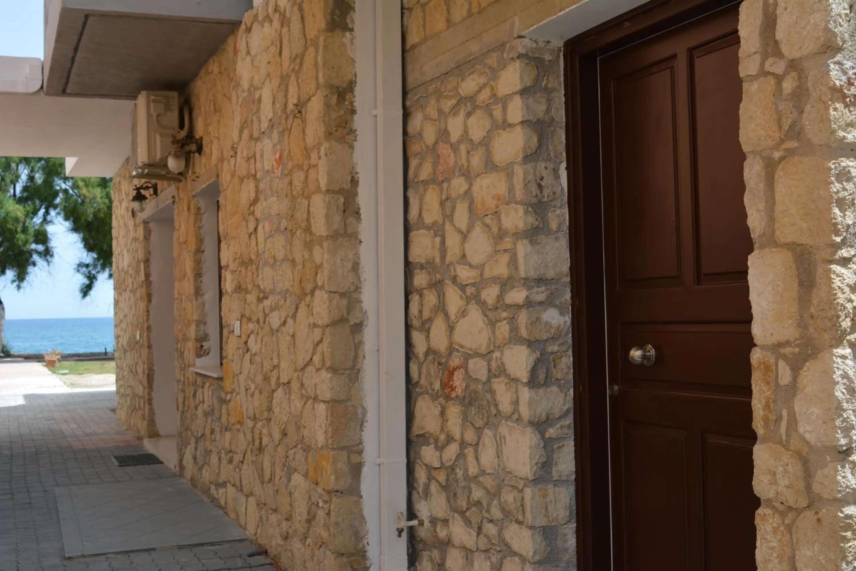 Facade/entrance in Villa Giorgos