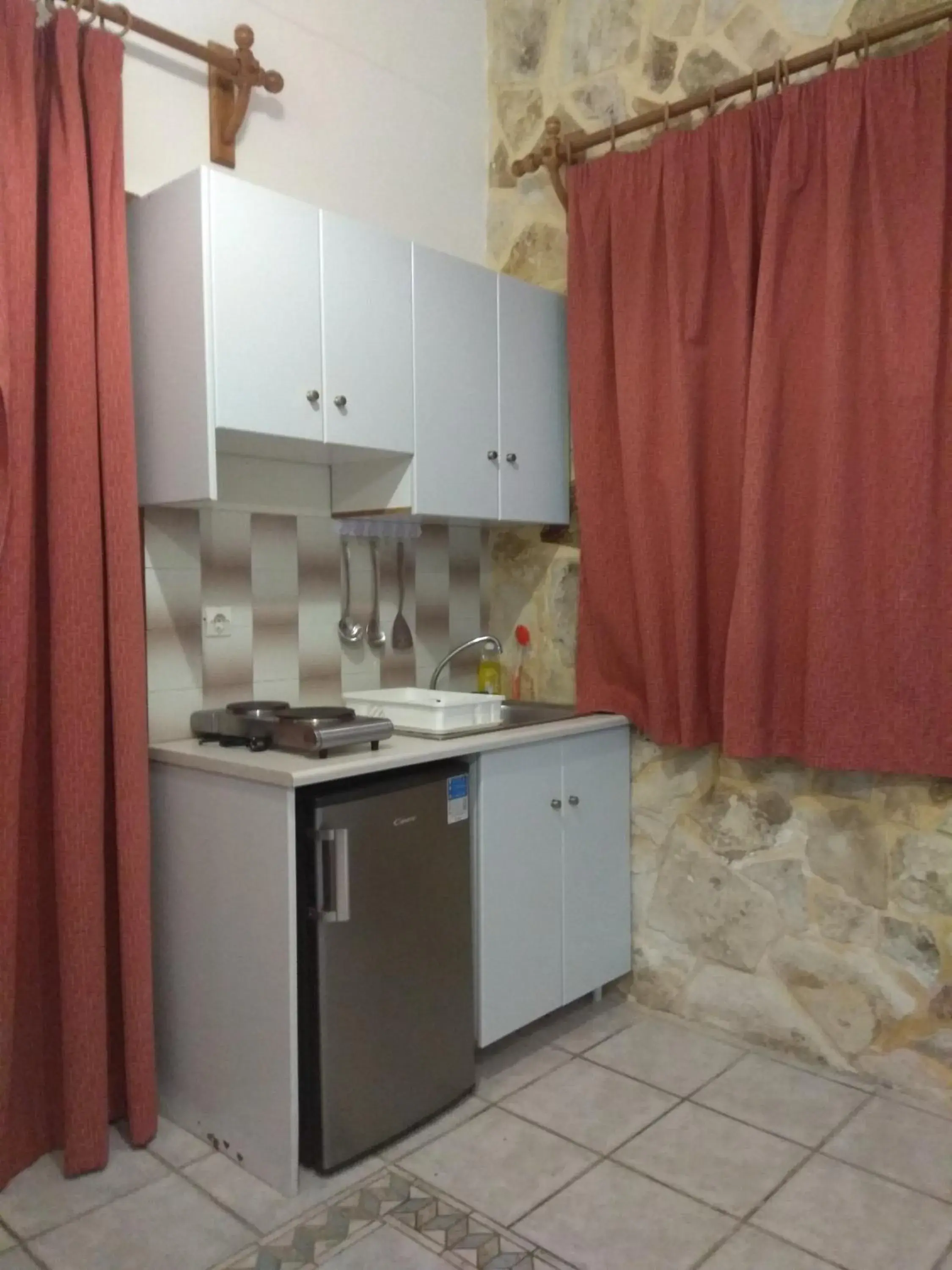 One-Bedroom Apartment with Pool View - single occupancy in Villa Giorgos One-Bedroom Apartment with Pool View - single occupancy in Villa Giorgos