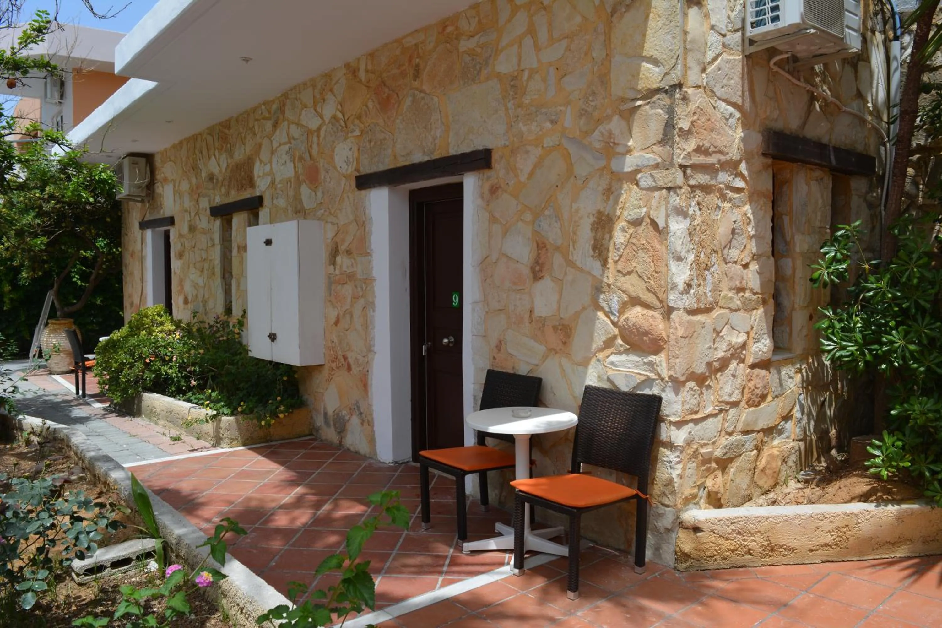 Facade/entrance in Villa Giorgos