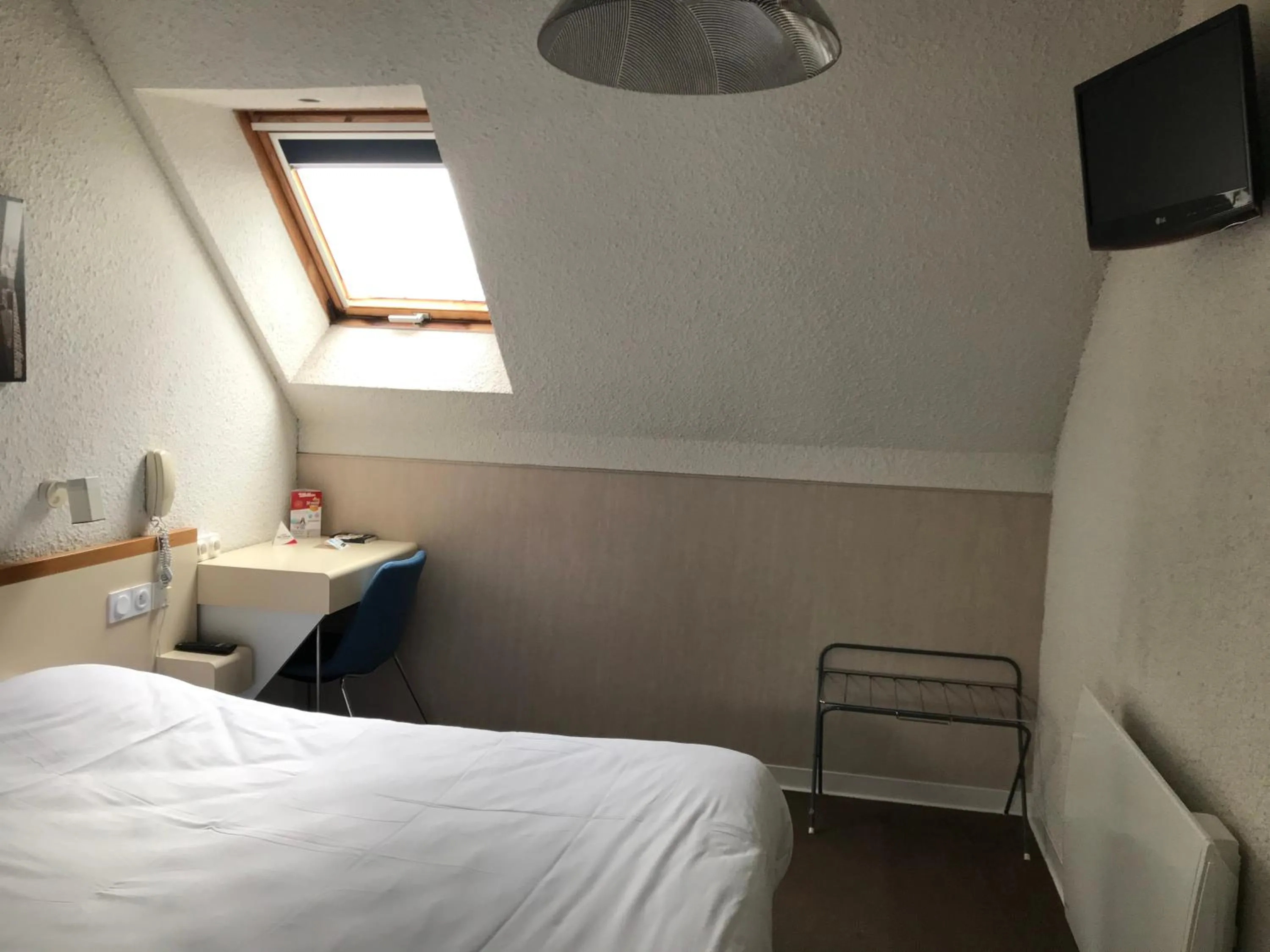 Bedroom, Bed in Bel Hotel