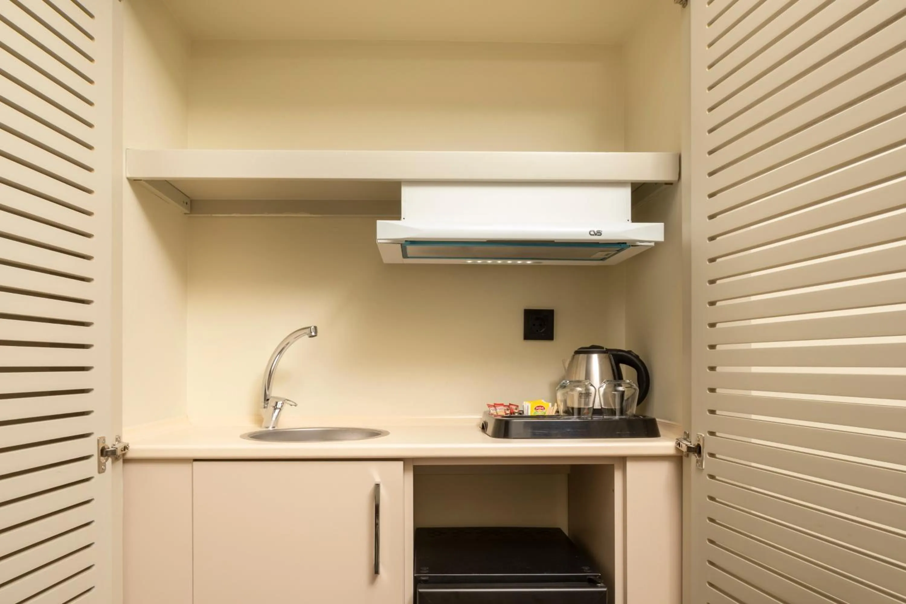 Coffee/tea facilities in Orka Taksim Apart Hotel