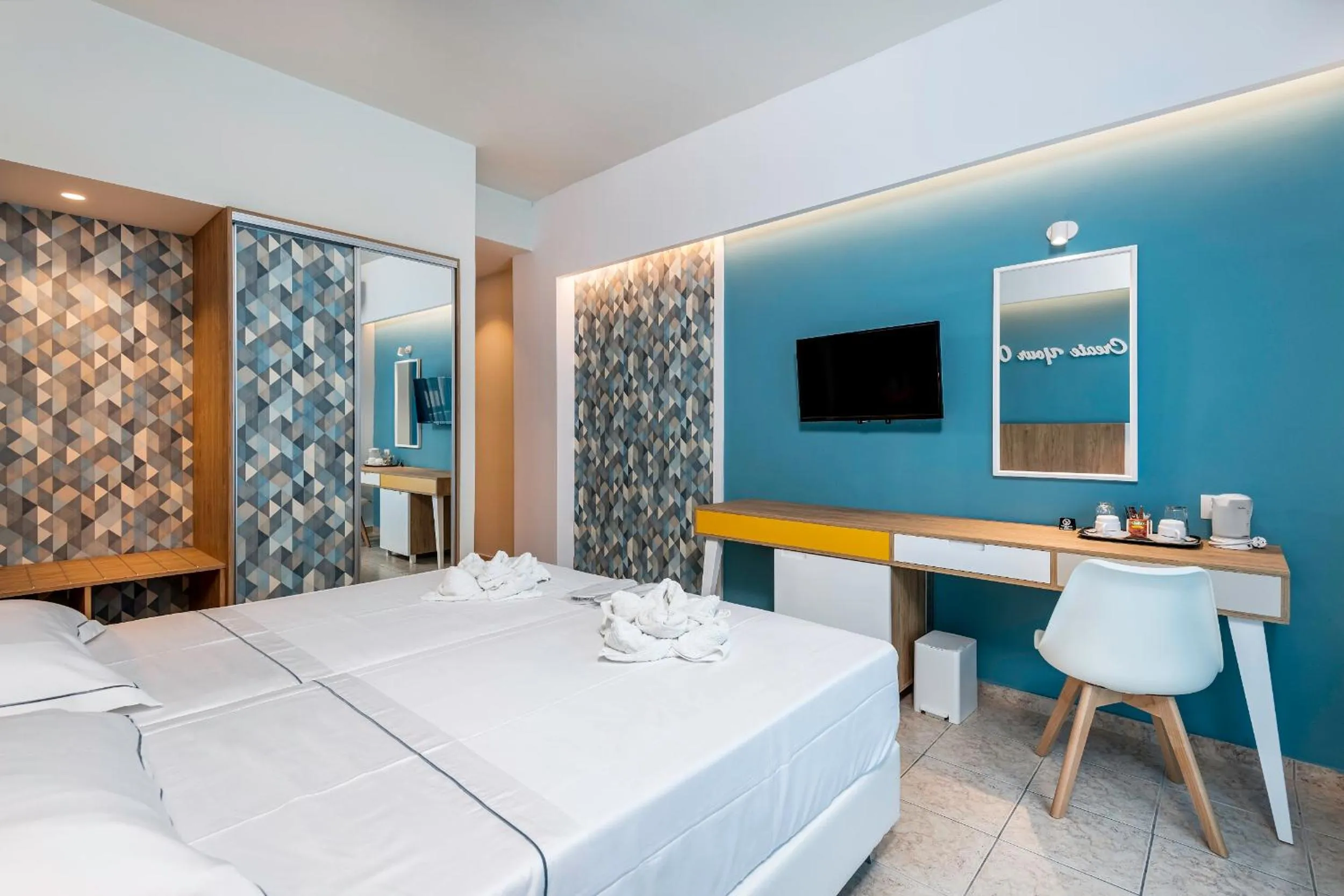 Bed in Olympia Hotel