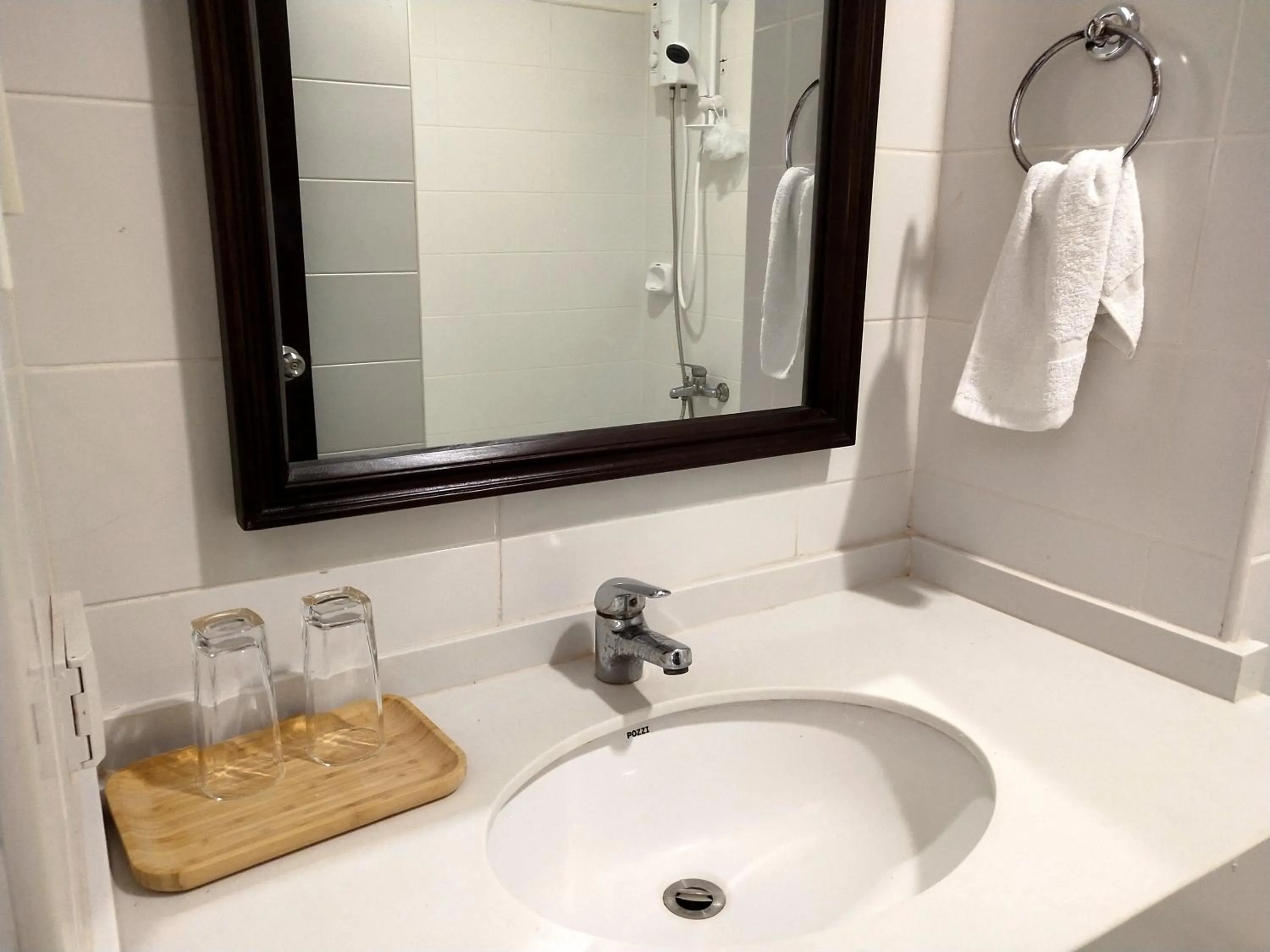 Cozy Place at Bamboo Bay Cebu