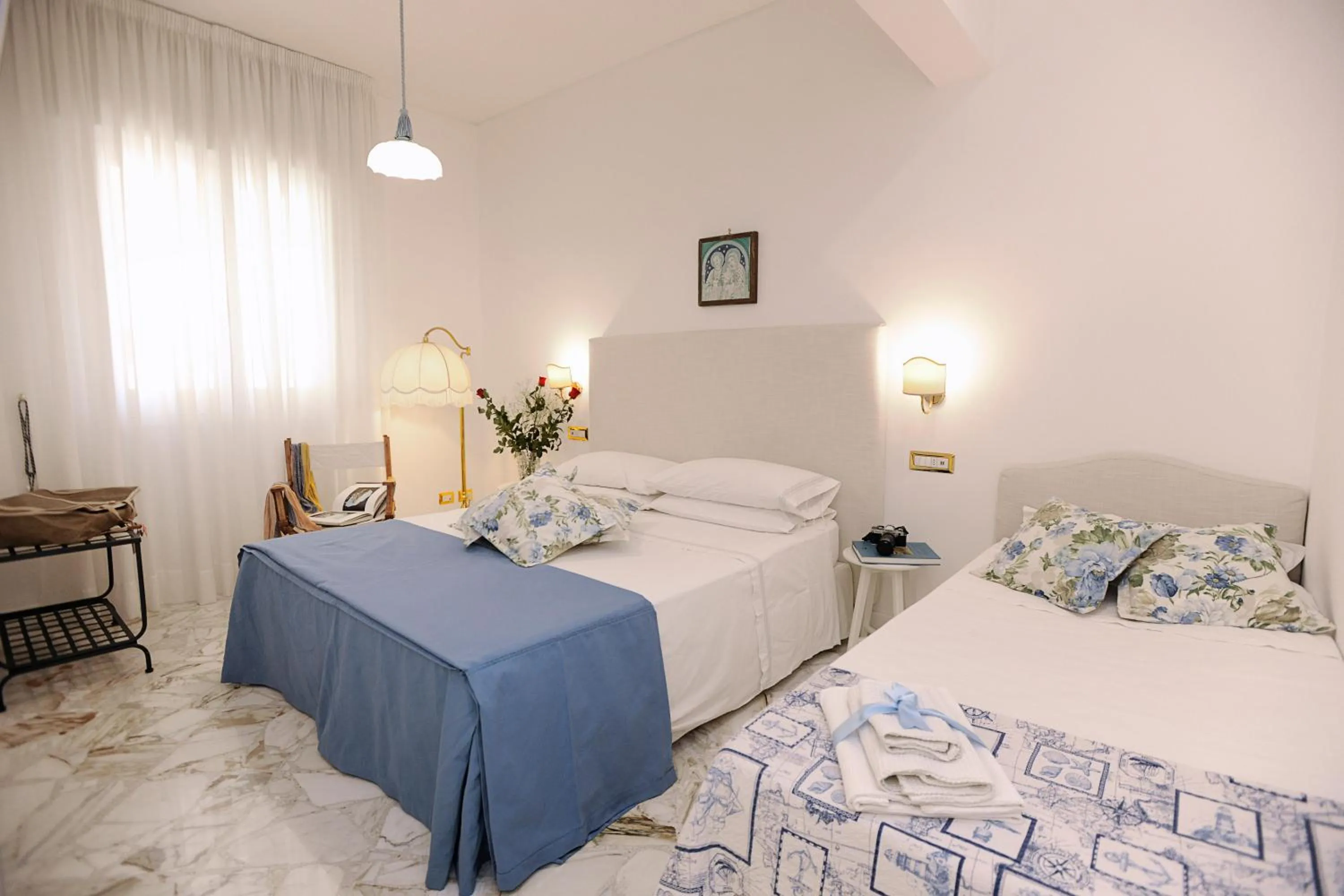 Bed in La Kenzia Casa Vacanze
