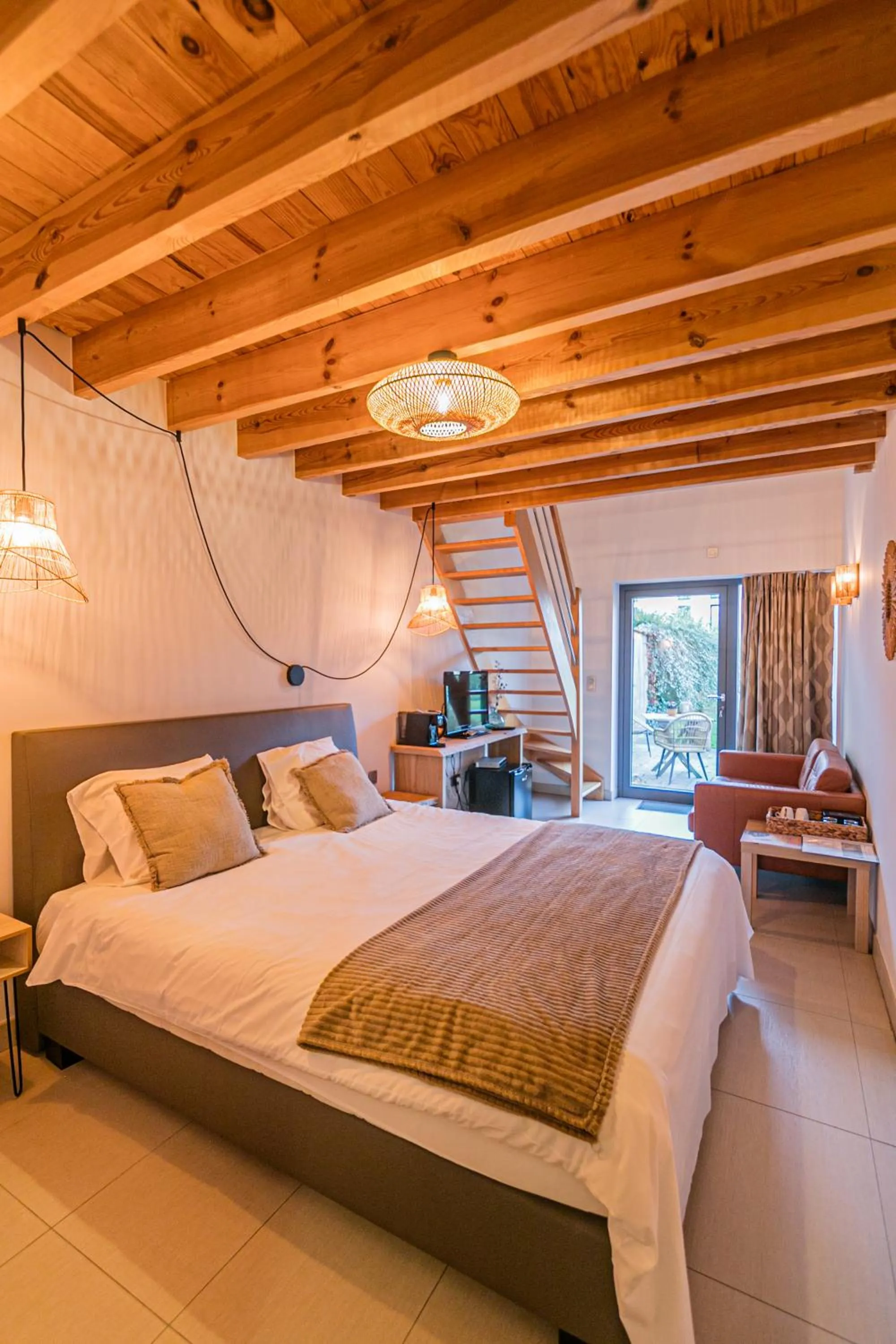 Seating area, Bed in B&B Villa Curtricias