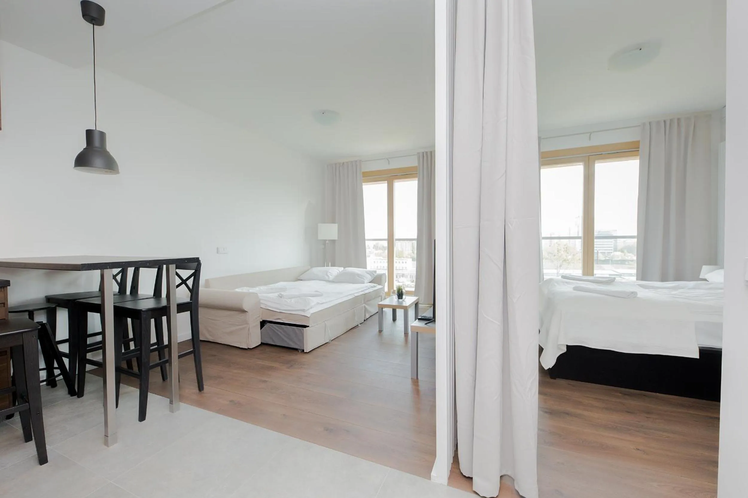 Bed in ShortStayPoland Kolejowa (B10)