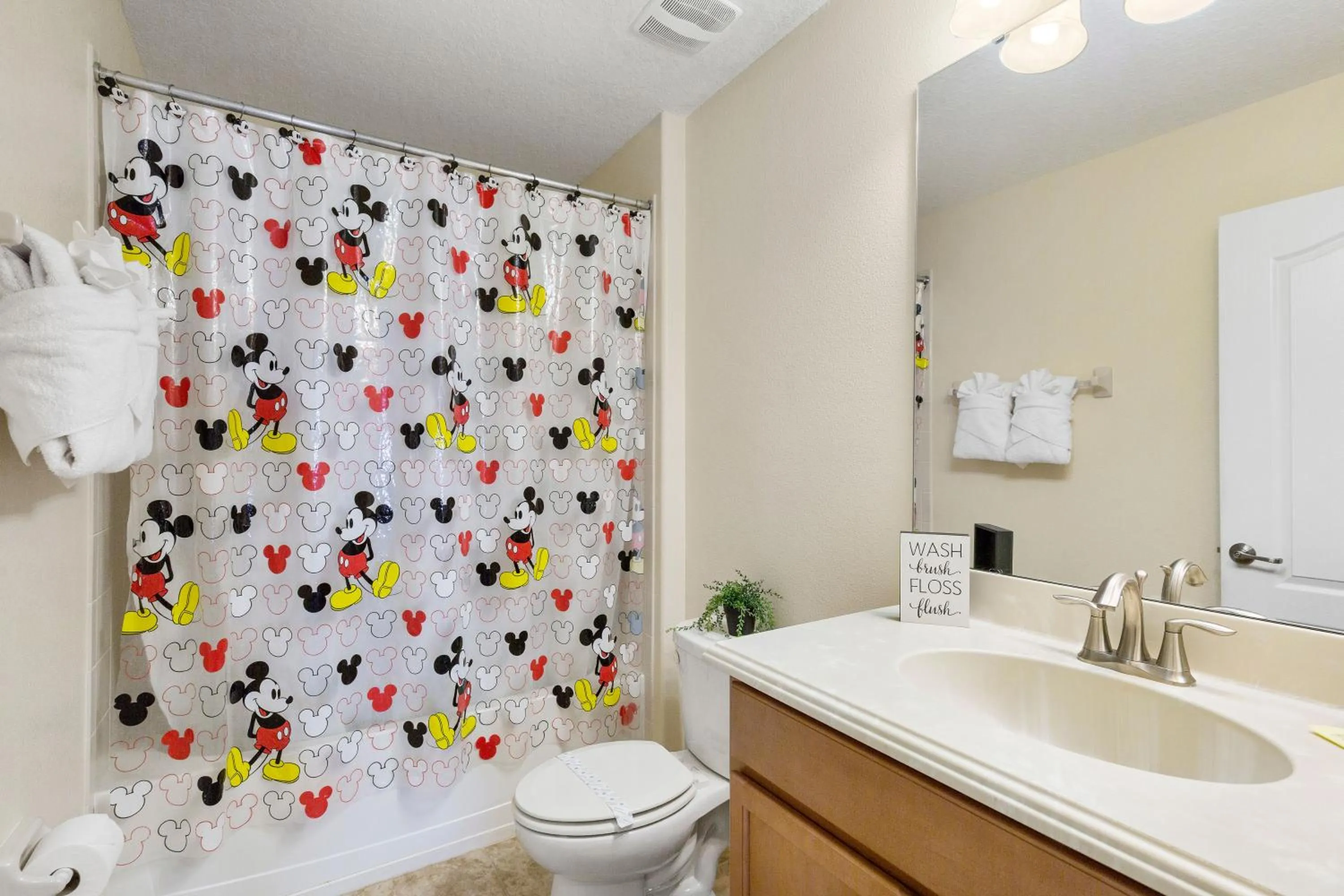 Shower in Moonlight Ridge - 5 bed ChampionsGate Resort pool home