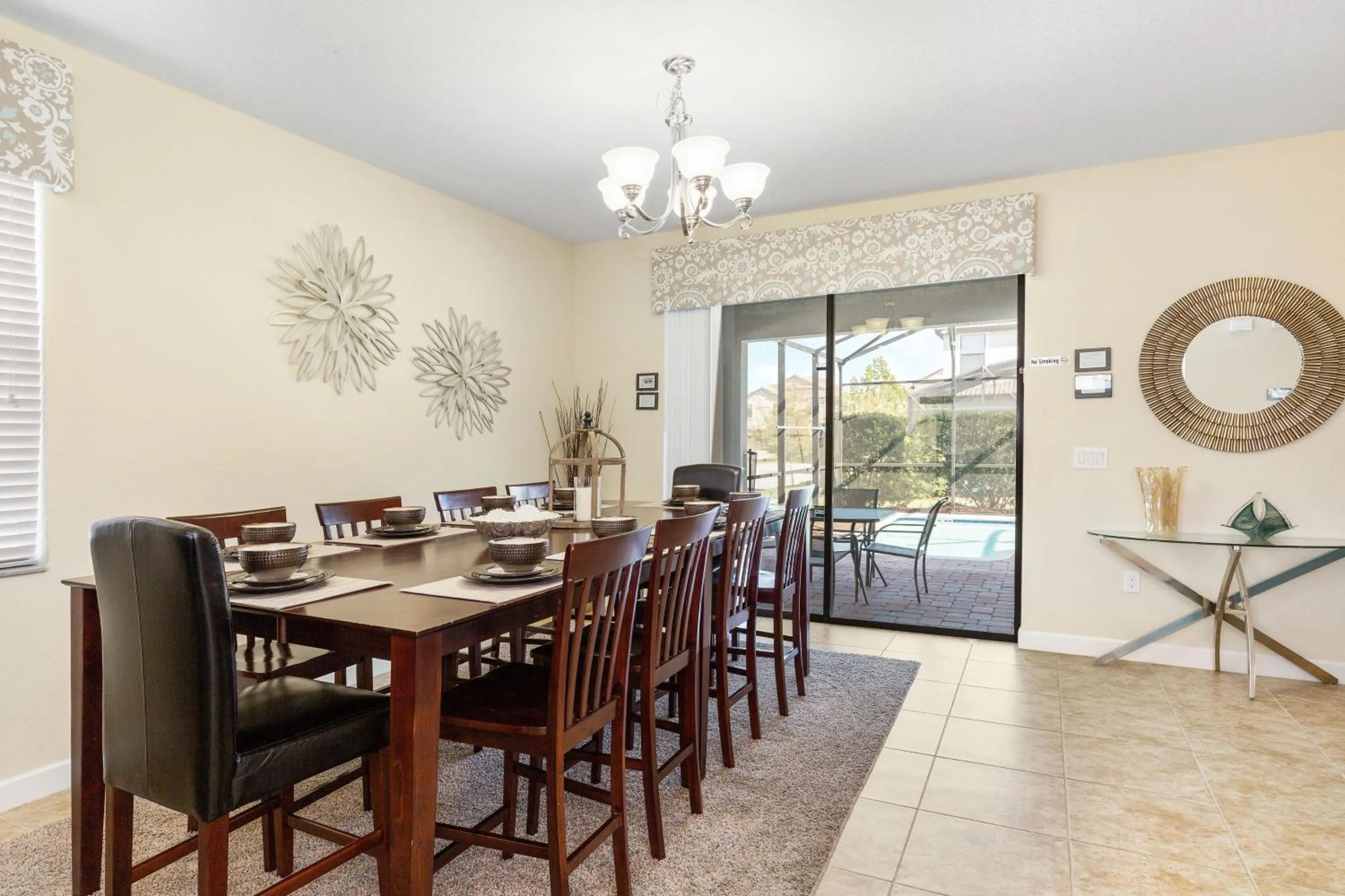 Decorative detail in Moonlight Ridge - 5 bed ChampionsGate Resort pool home