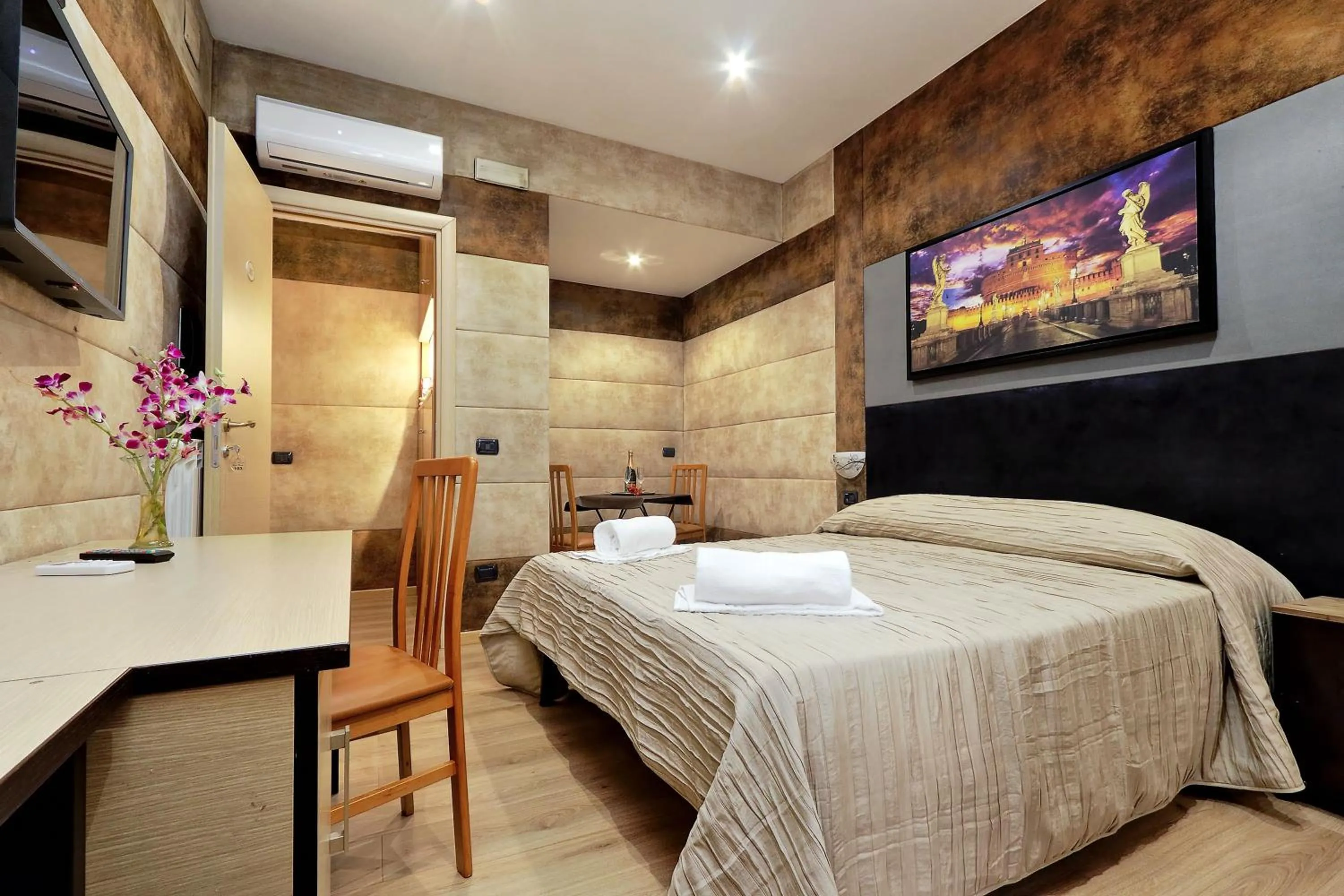 Bed in Gialli Vatican Guesthouse