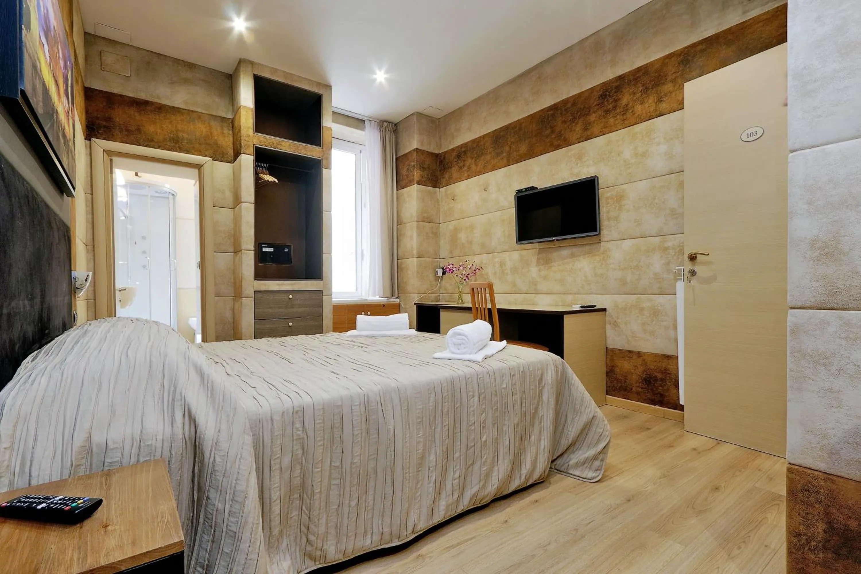 Bed in Gialli Vatican Guesthouse