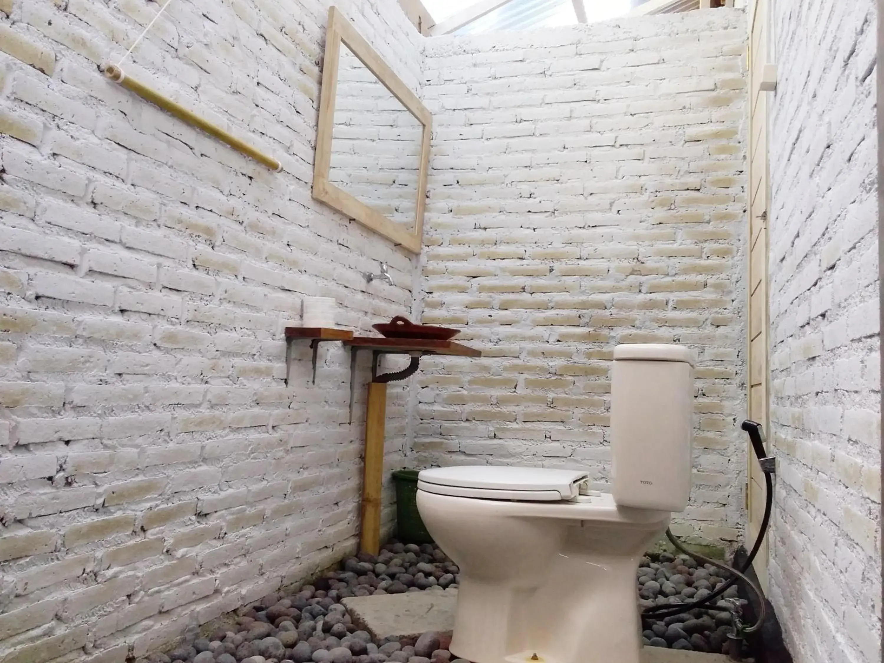 Budget Double Room in Jungle House - surf & stay Budget Double Room in Jungle House - surf & stay