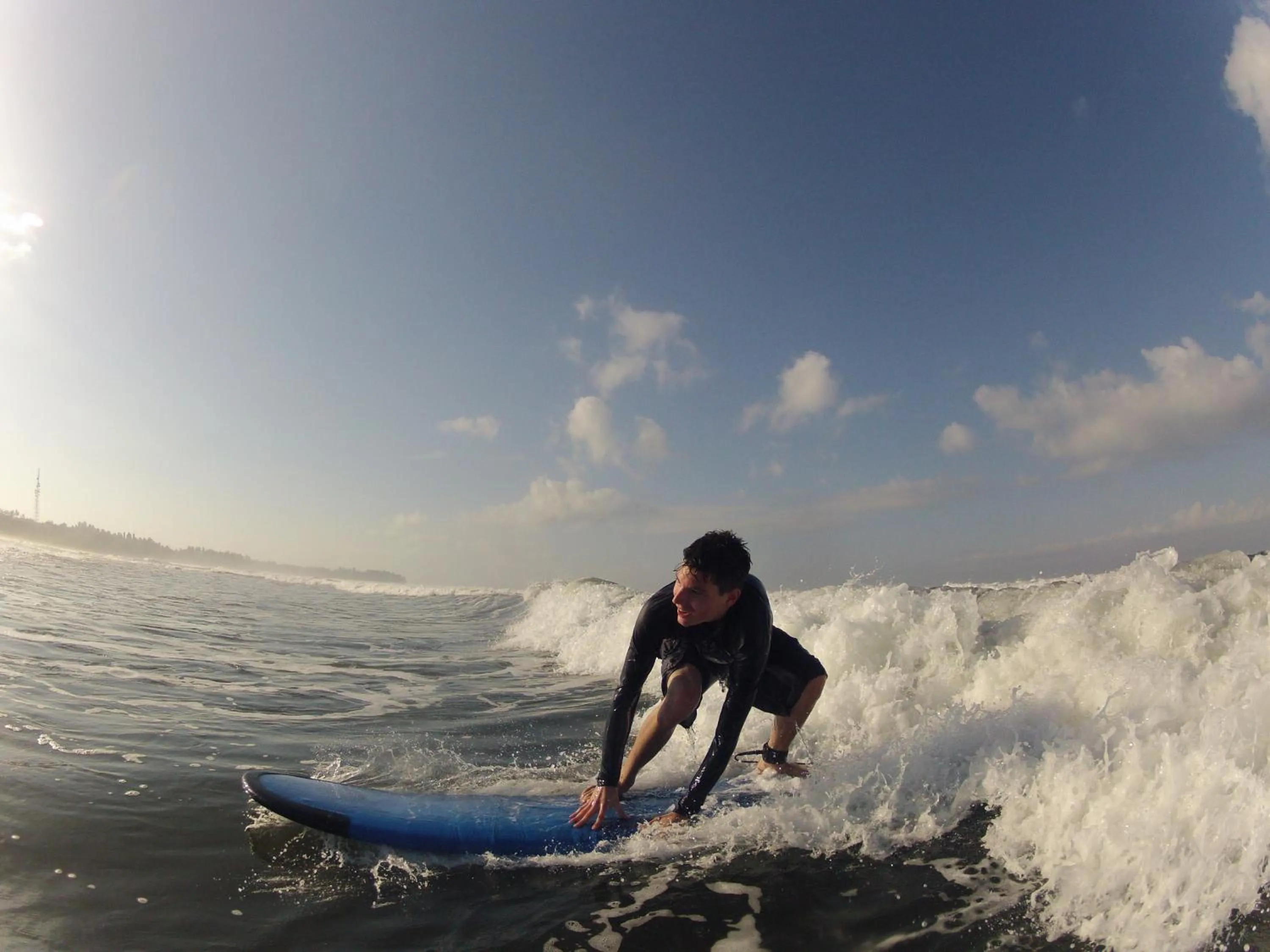 Jungle House - surf & stay