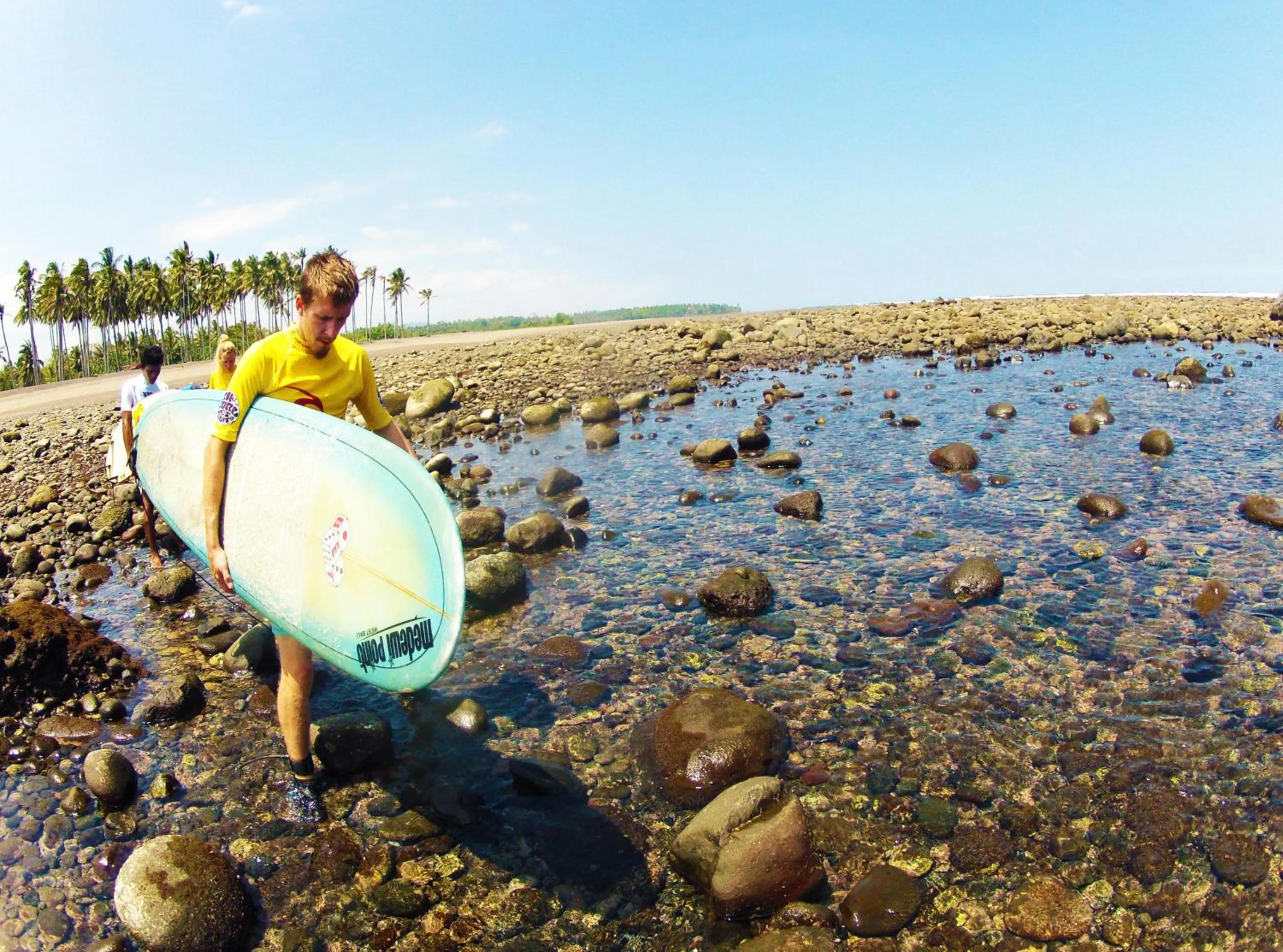 Jungle House - surf & stay