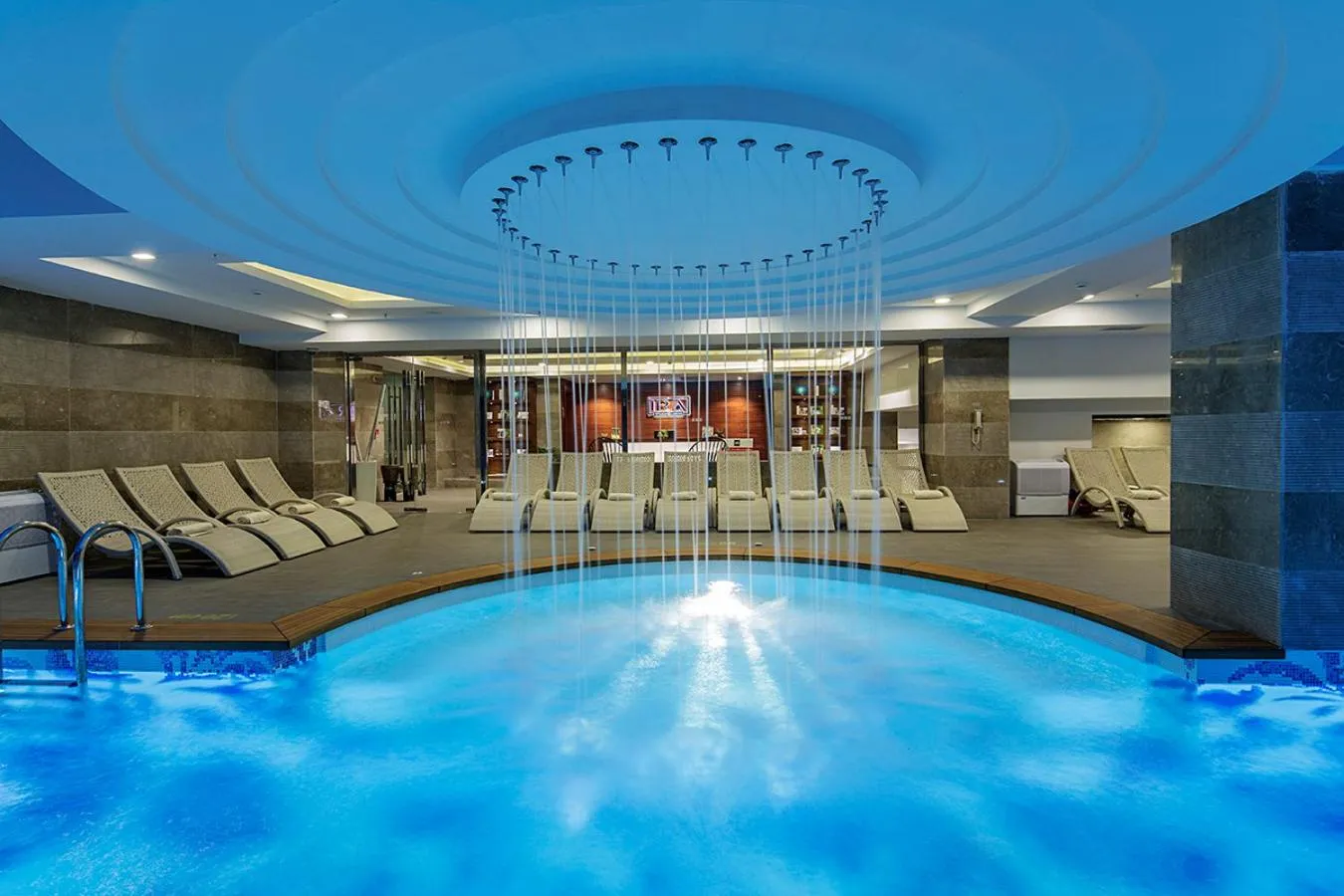 Swimming pool in DoubleTree by Hilton Kusadasi