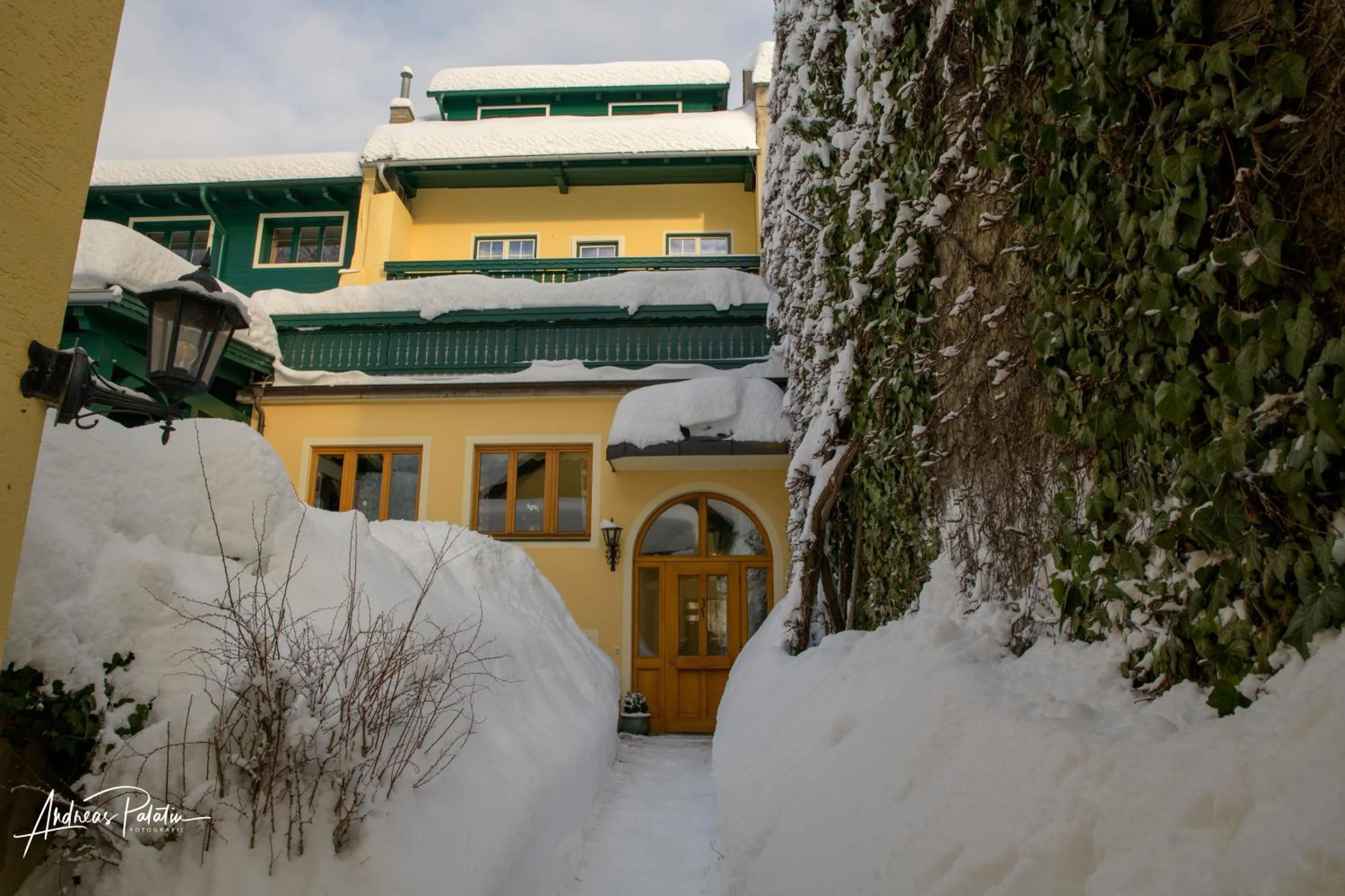 Garden in Landhotel Pacher