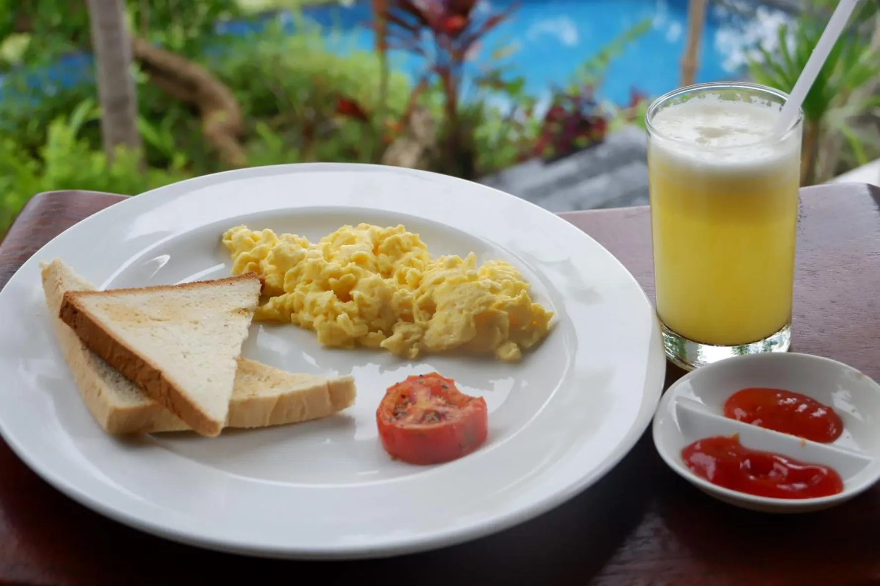 Breakfast in Arya Resort Nusa Penida