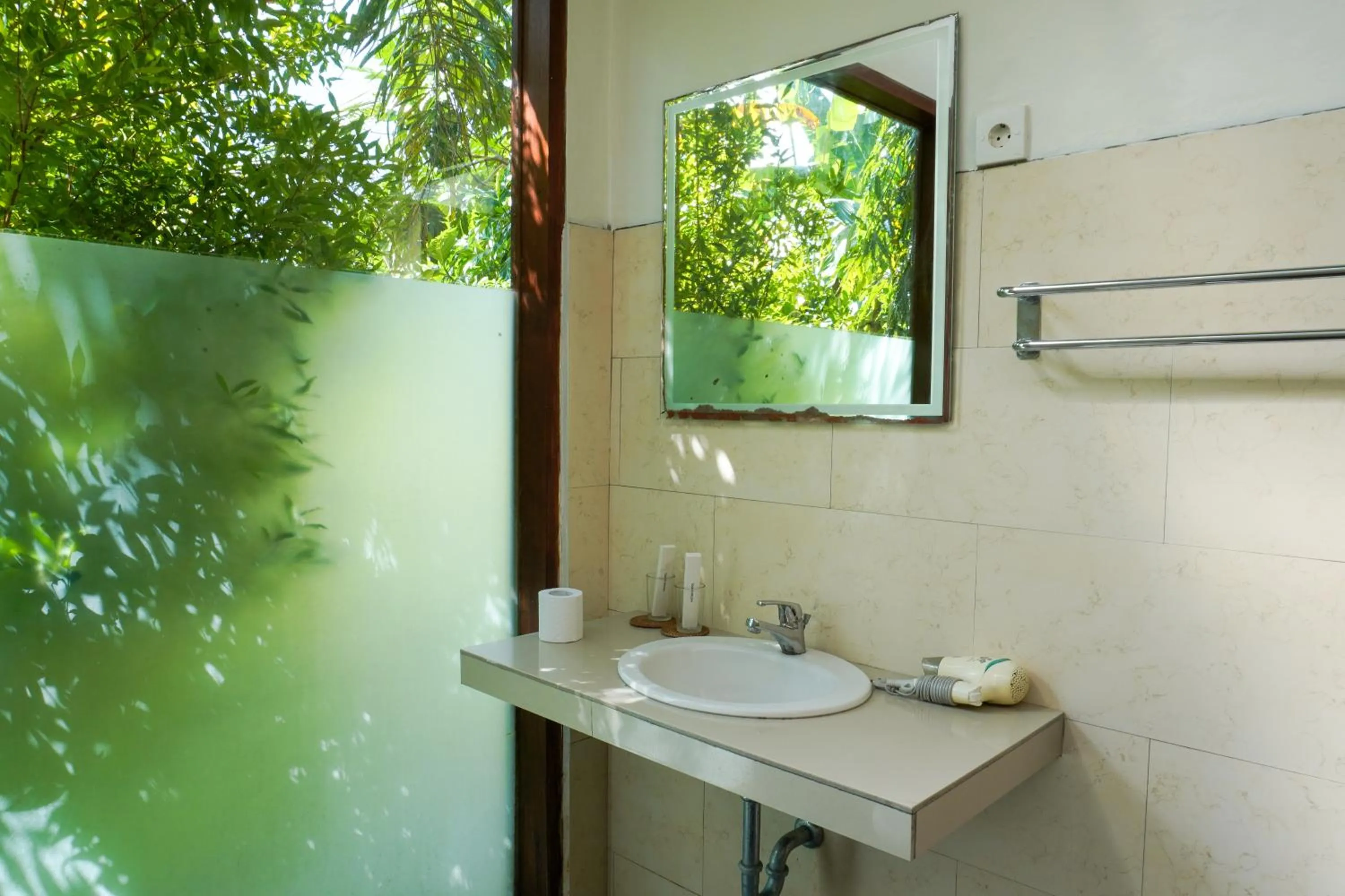 Bathroom in Arya Resort Nusa Penida