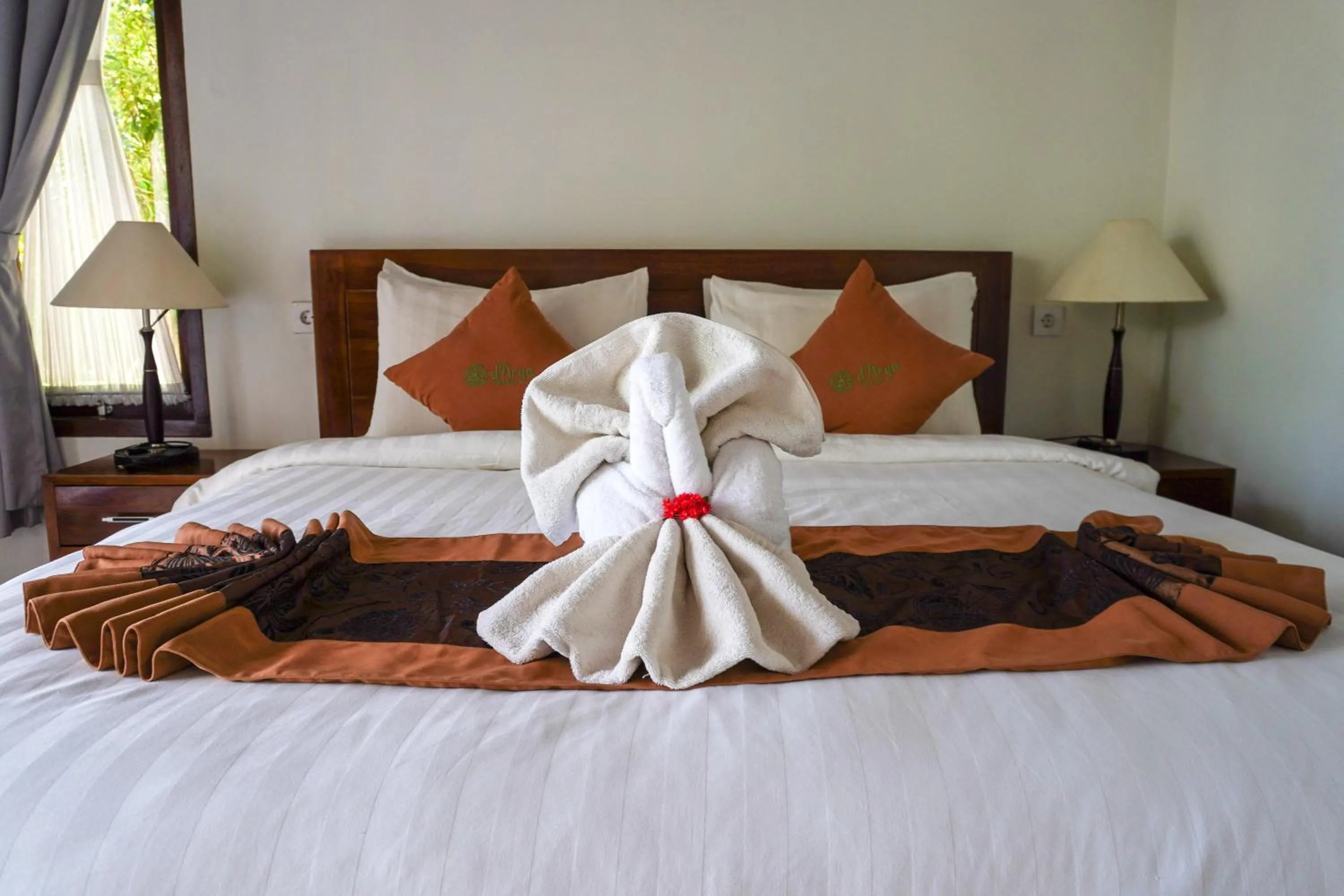 Bed in Arya Resort Nusa Penida