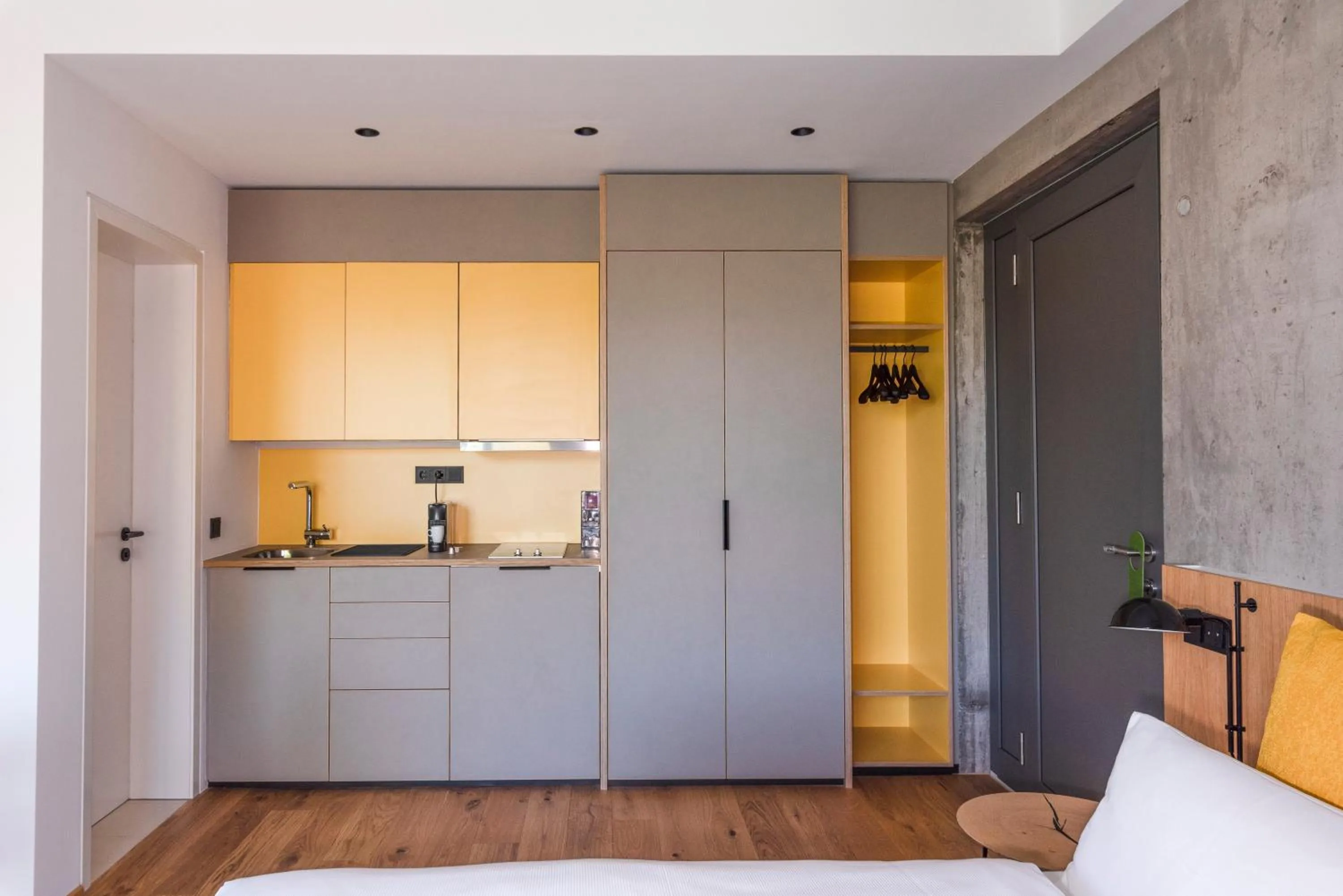 Kitchen or kitchenette in Sternen Bohlingen Aparthotel