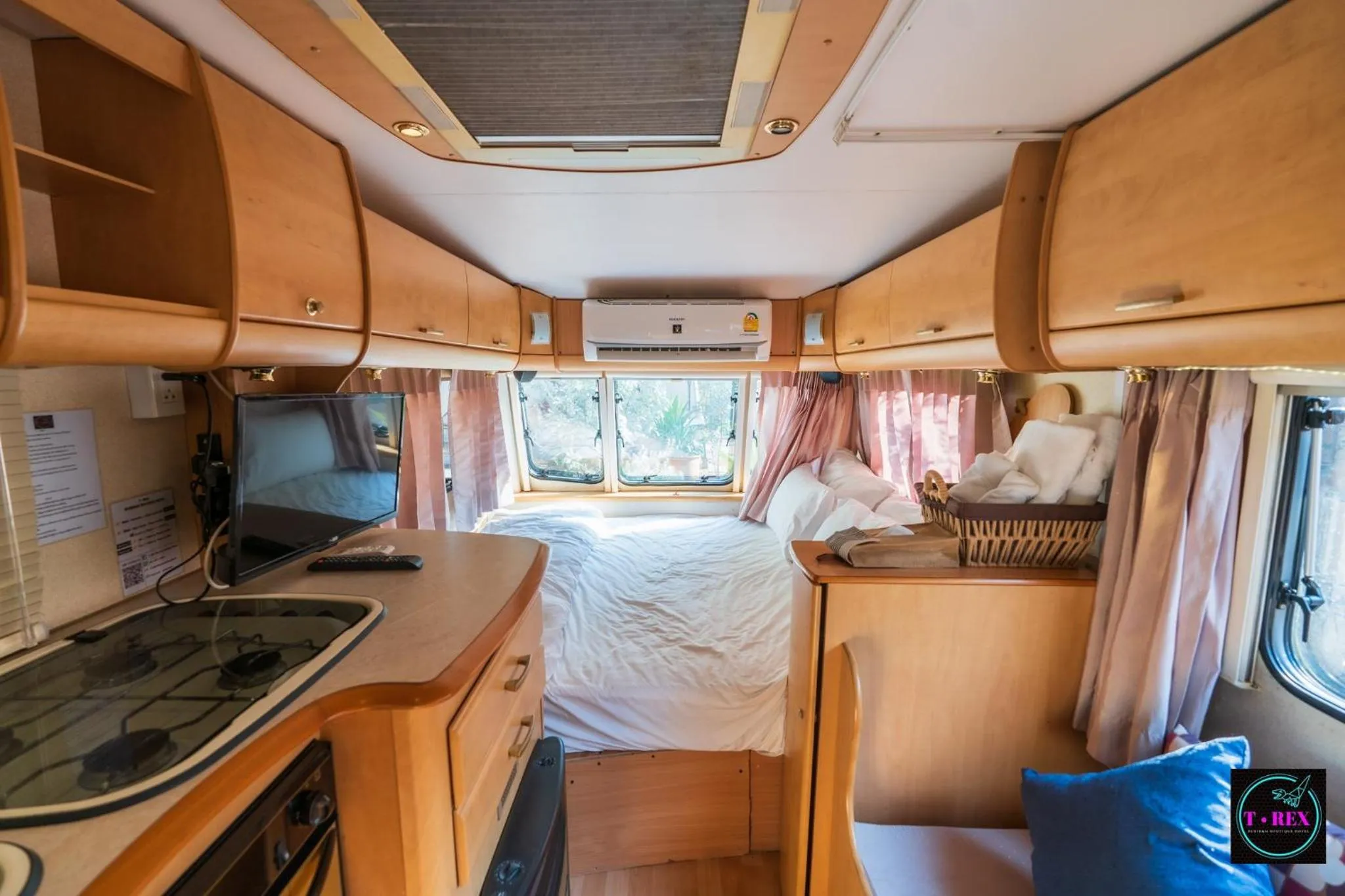 Communal lounge/ TV room in TREX Buriram Boutique Hotel