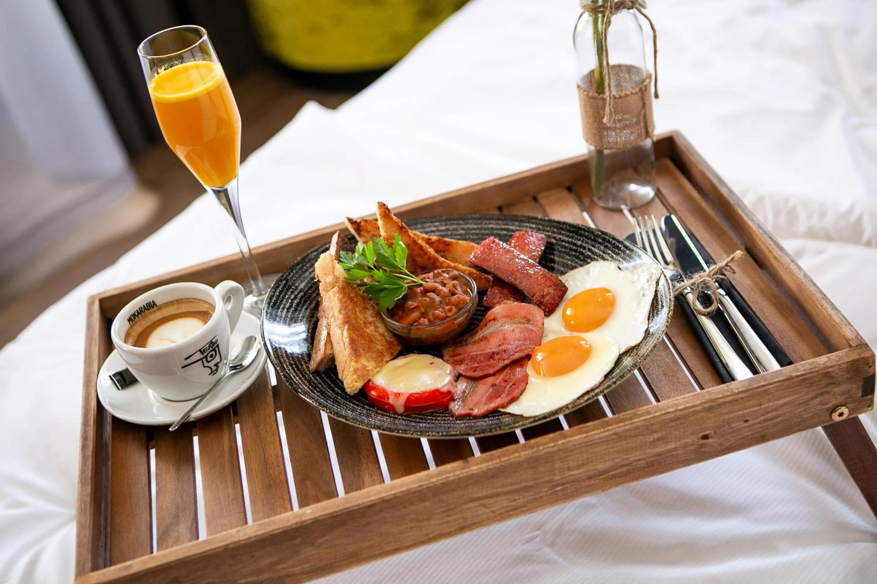 Breakfast in Teatro Suite & Rooms