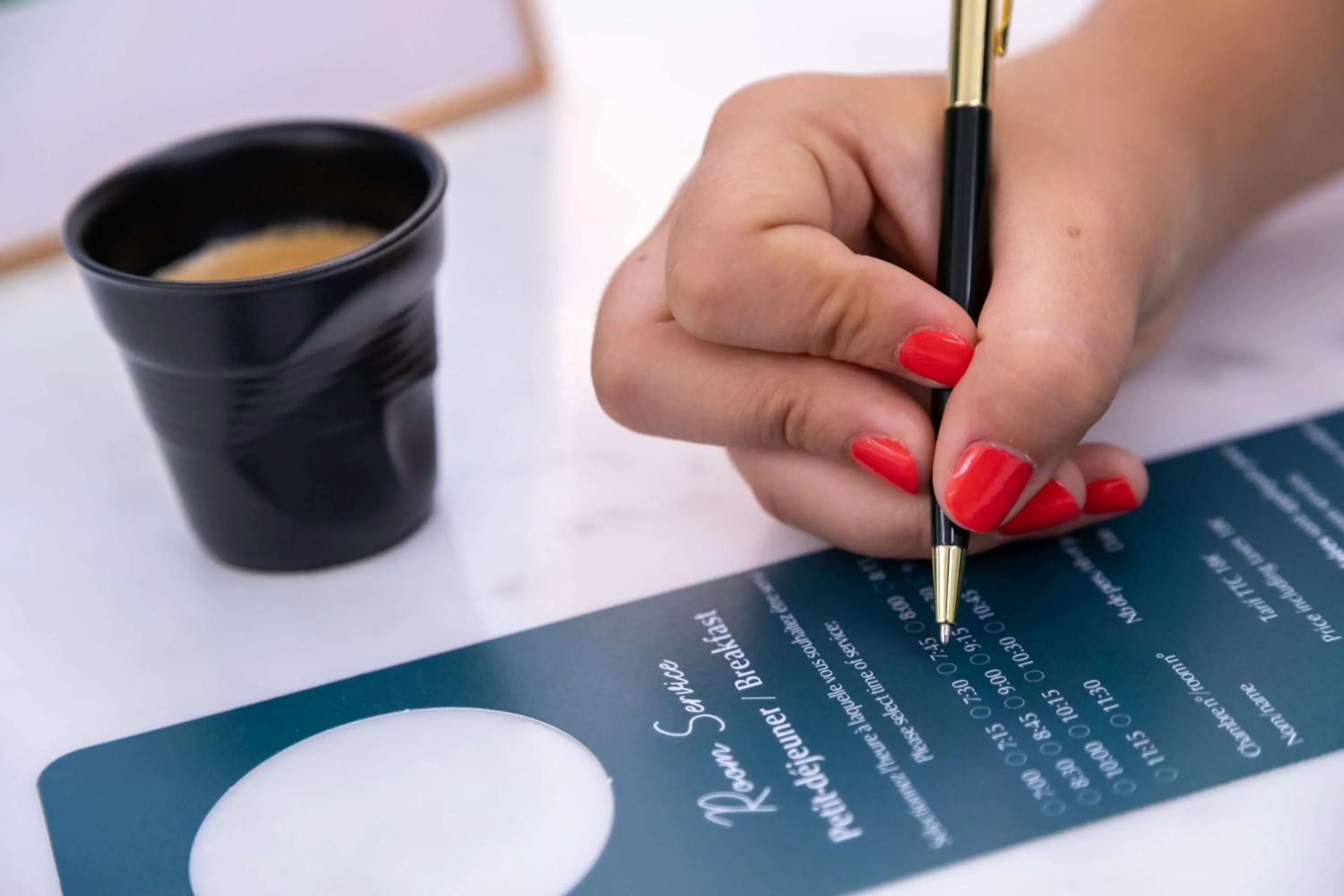 Coffee/tea facilities in Hotel Camille Paris Tapestry Collection by Hilton