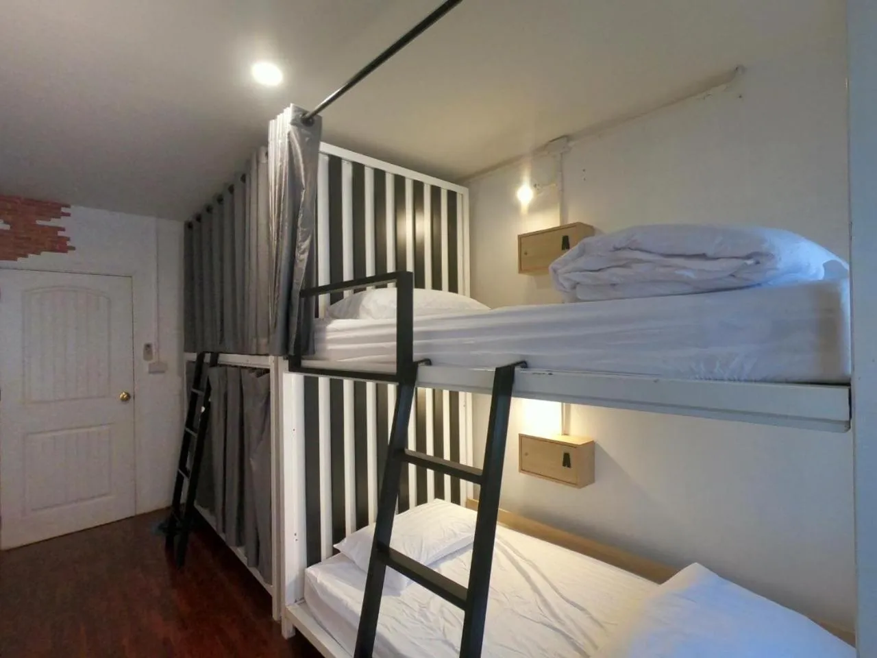 Bed in Zleepinezz Hostel