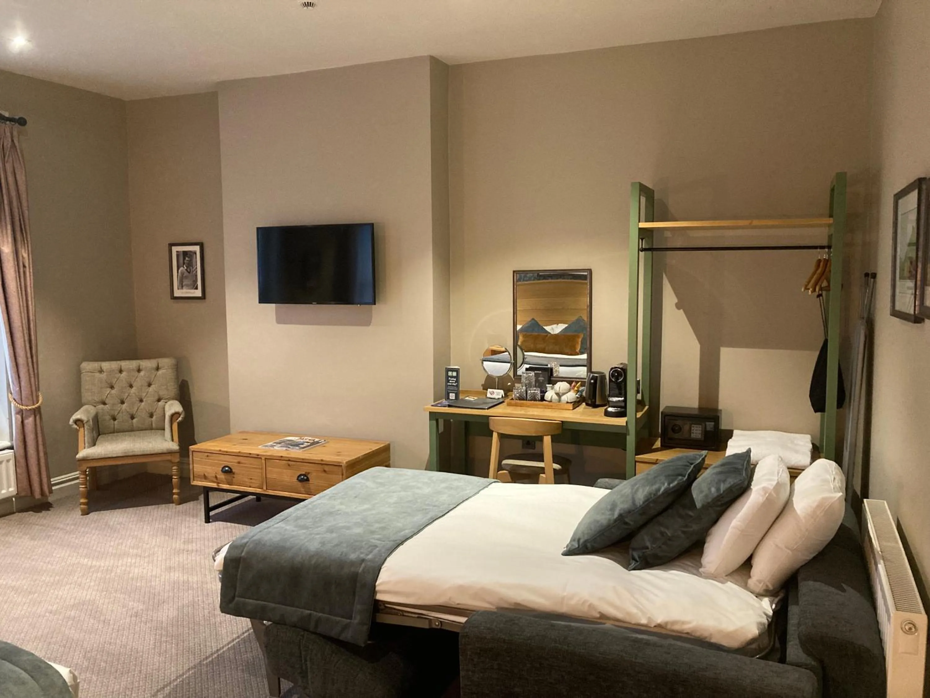 Bed in The Black Hat