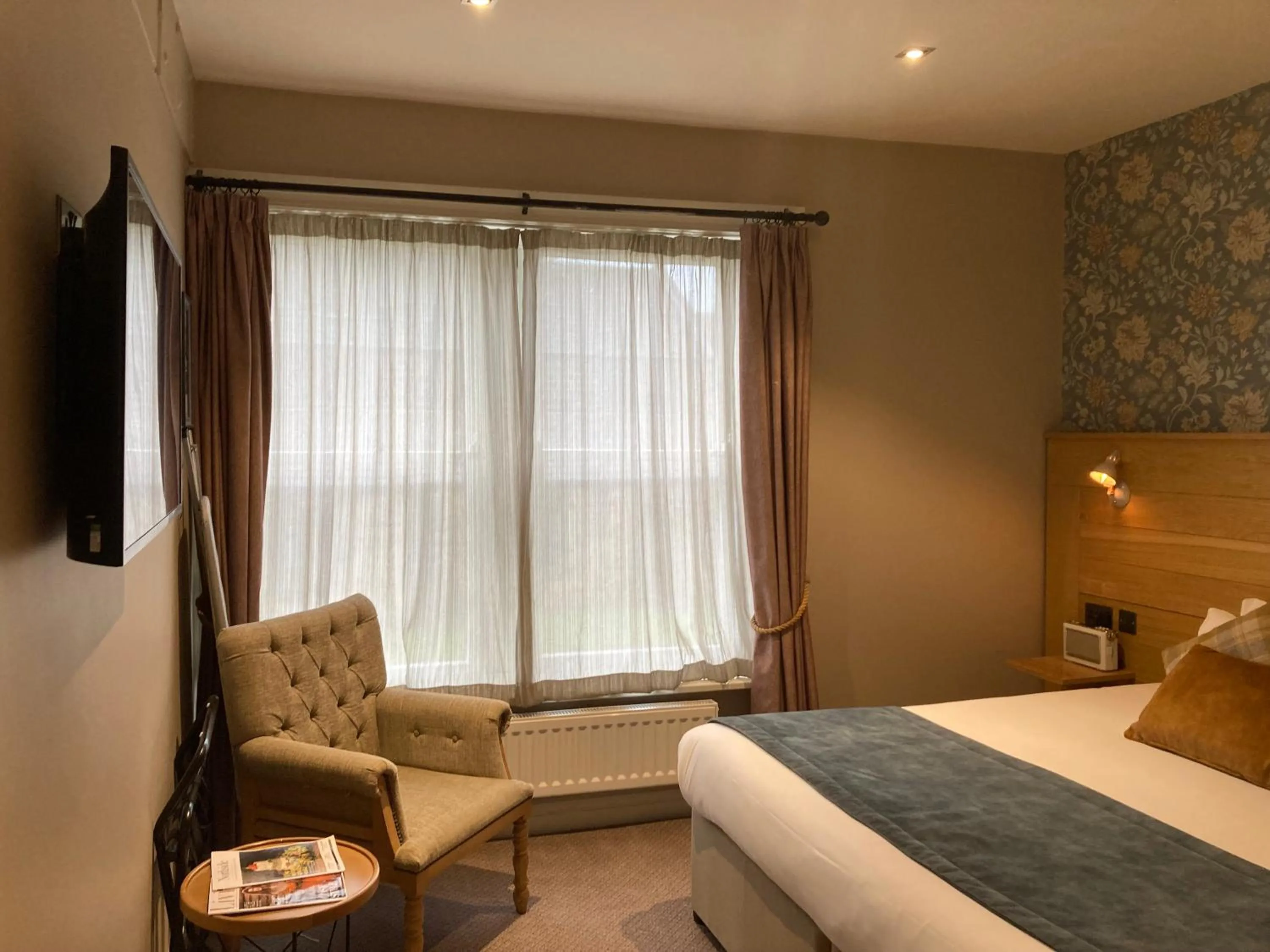 Bed in The Black Hat