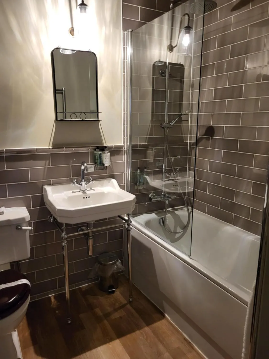 Shower in The Black Hat