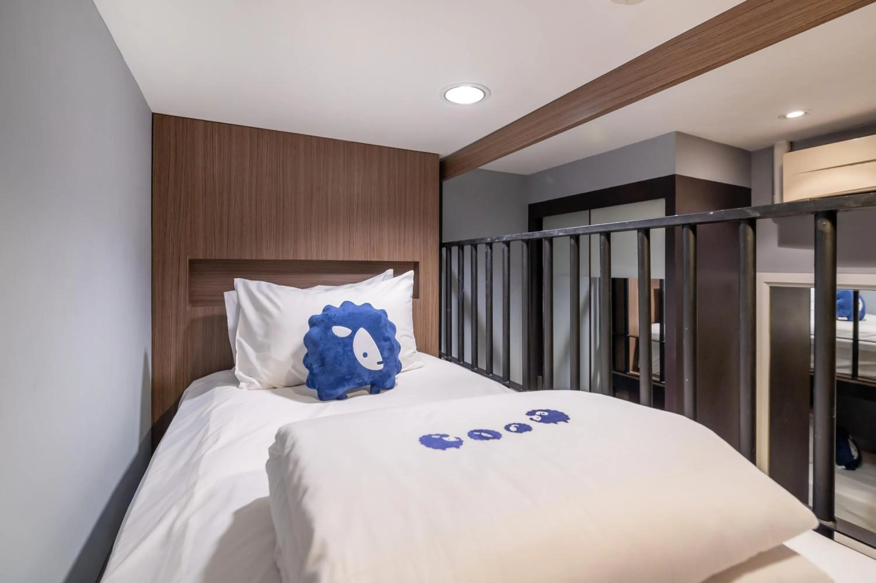 bunk bed, Bed in Kokotel Bangkok Dheva Thonglor