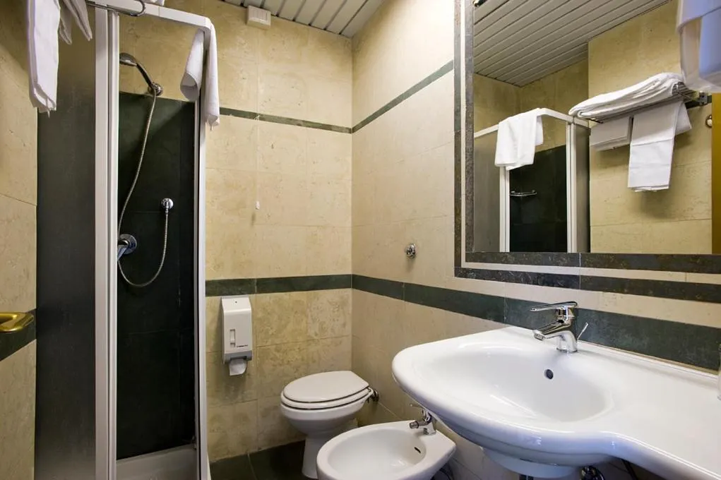 Bathroom in Hotel Bellavista