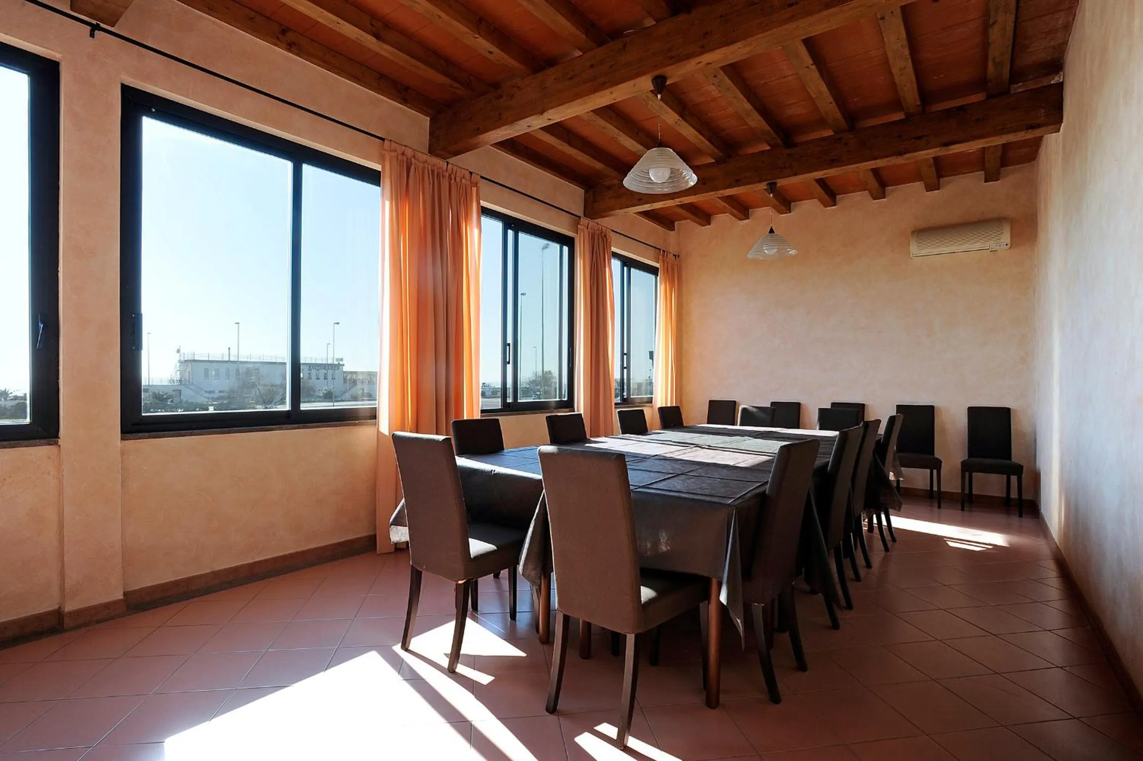 Business facilities in Hotel Bellavista