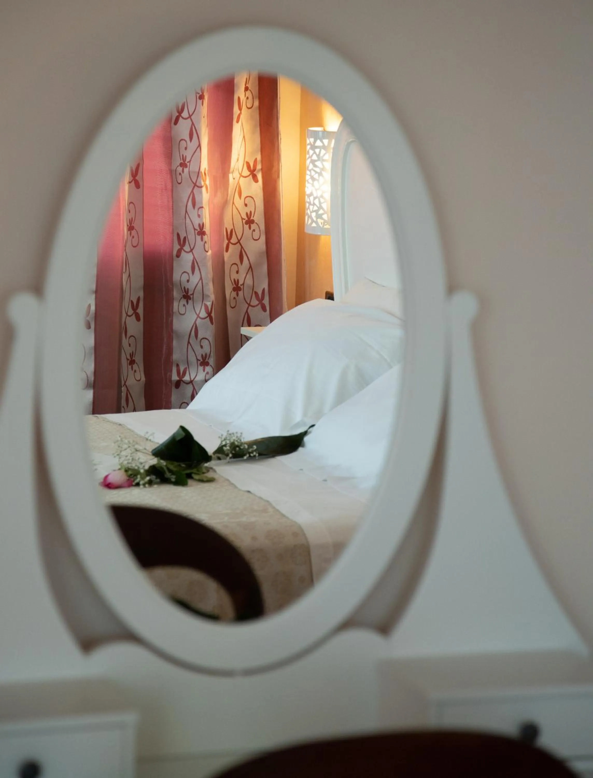 Decorative detail, Bed in Relais d 'Itria