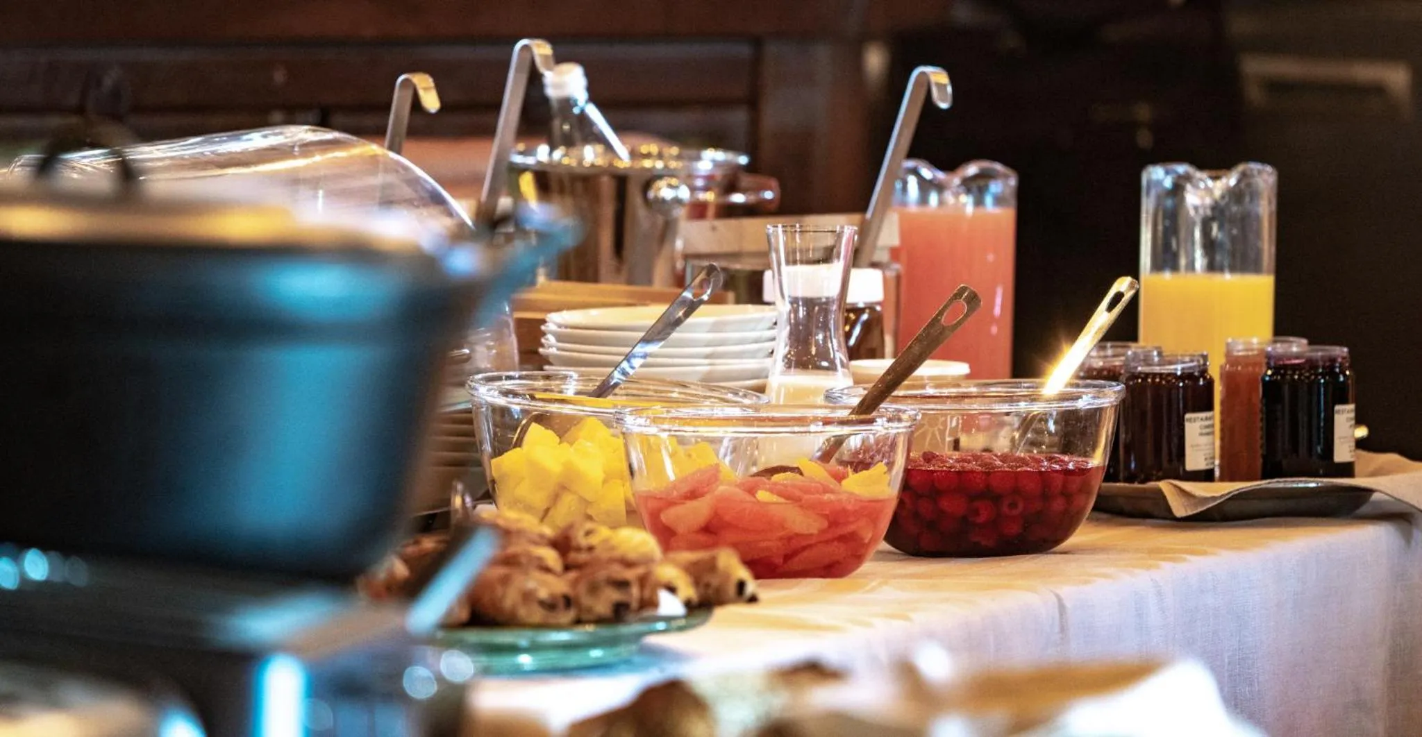 Restaurant/places to eat in Hôtel Les Servages d'Armelle