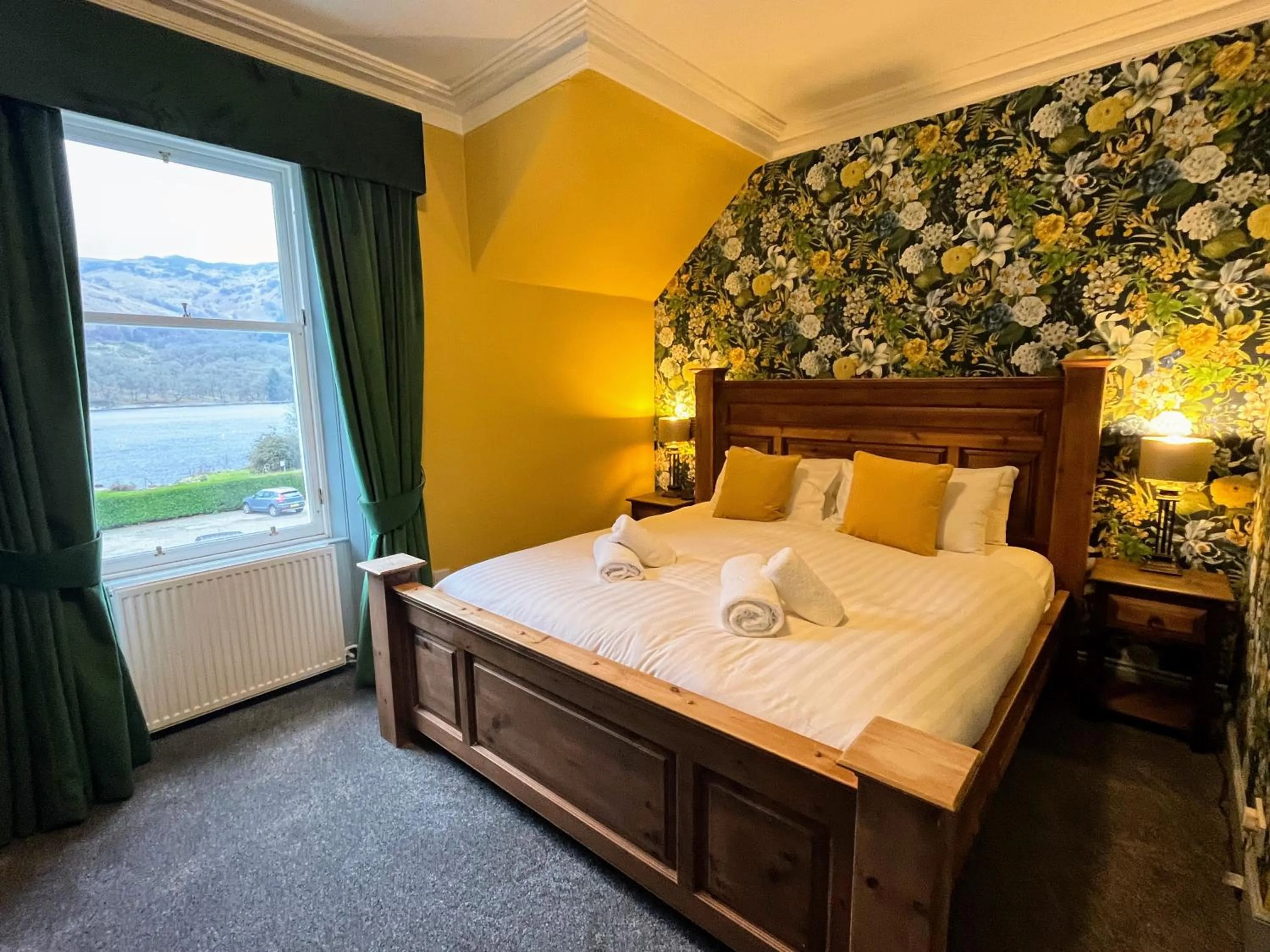 Bed in Achray House Restaurant with Rooms