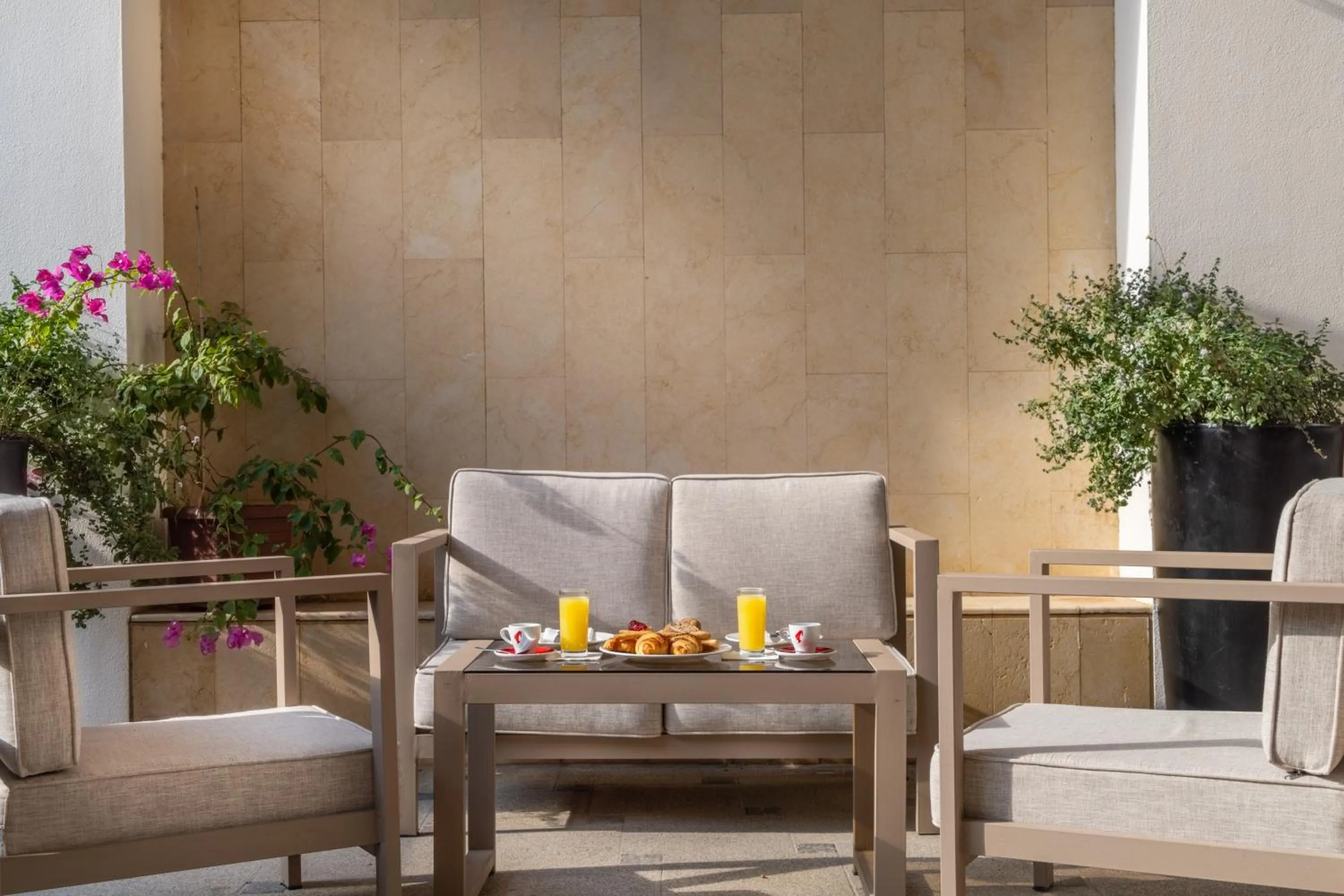 Garden in Corp Amman Hotel