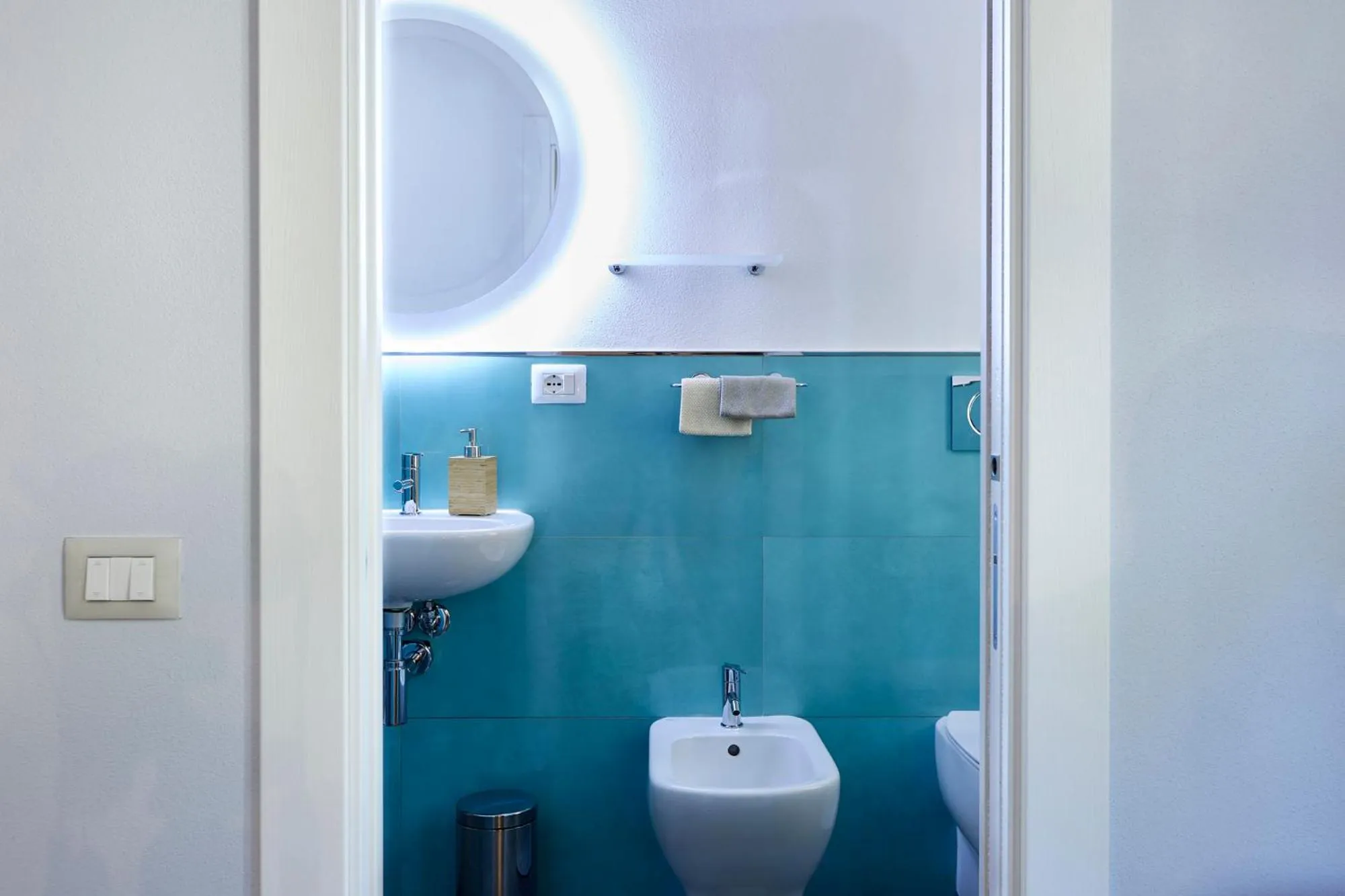 Toilet in La Camelia Bianca B&B