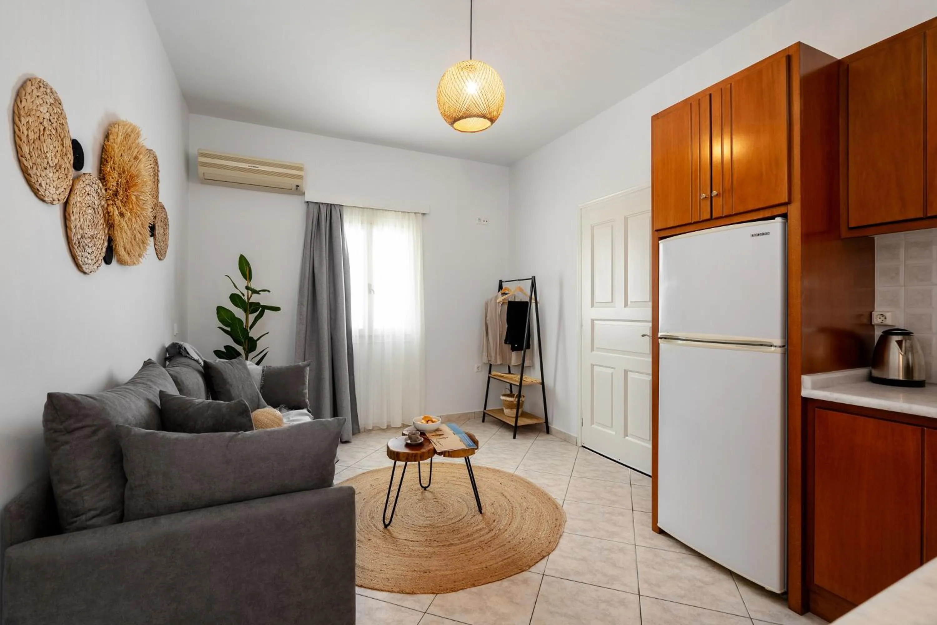 Kitchen or kitchenette in Erato Inn Naxos